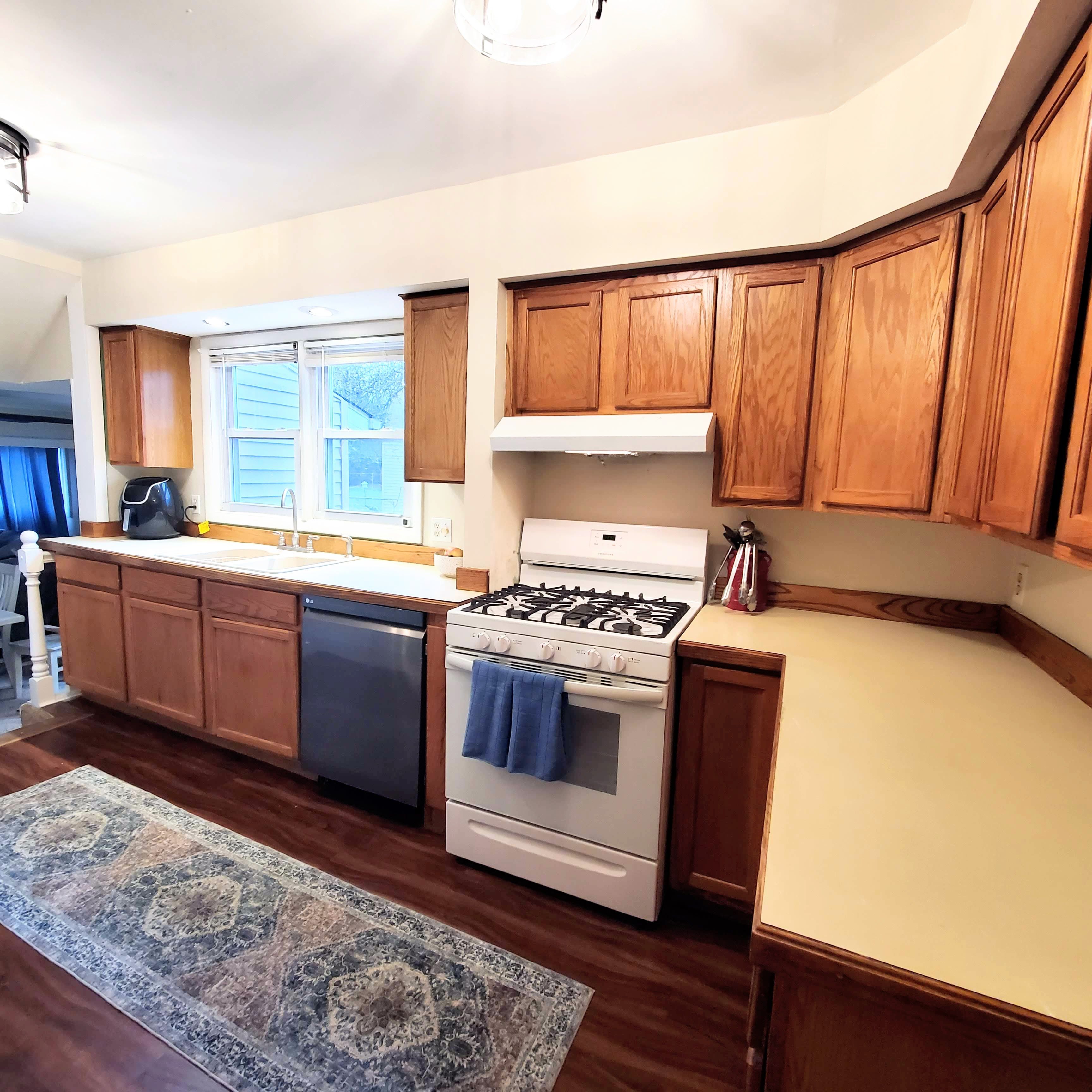 3292 VAN CAMPEN Road