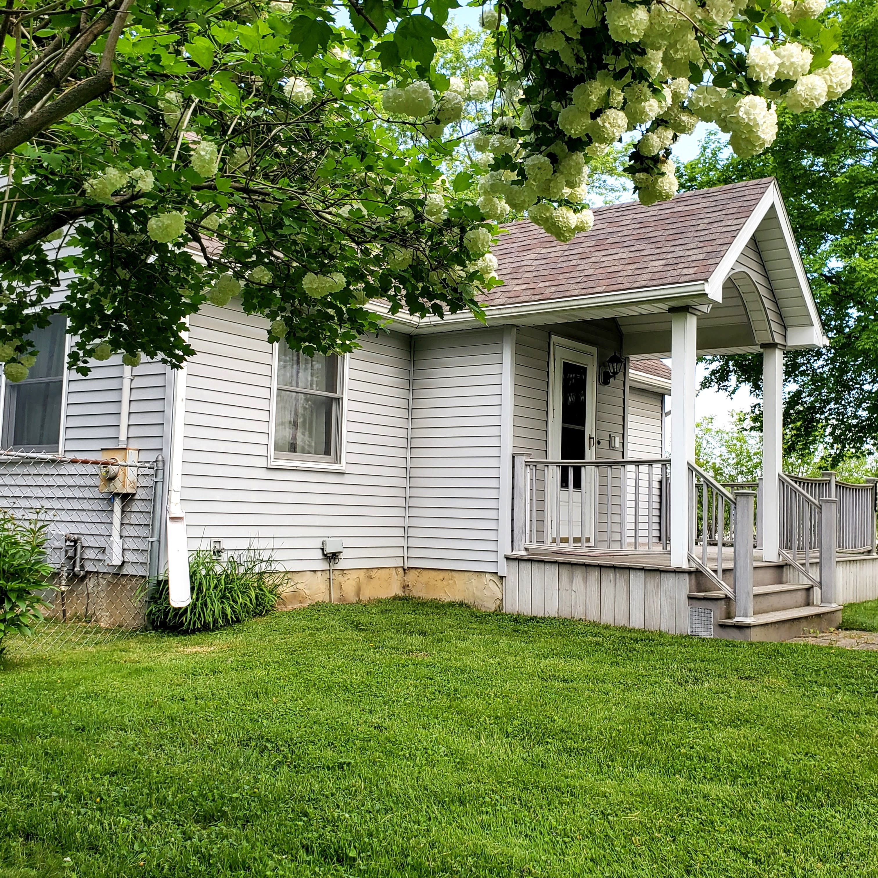 1008 ADAMS Avenue