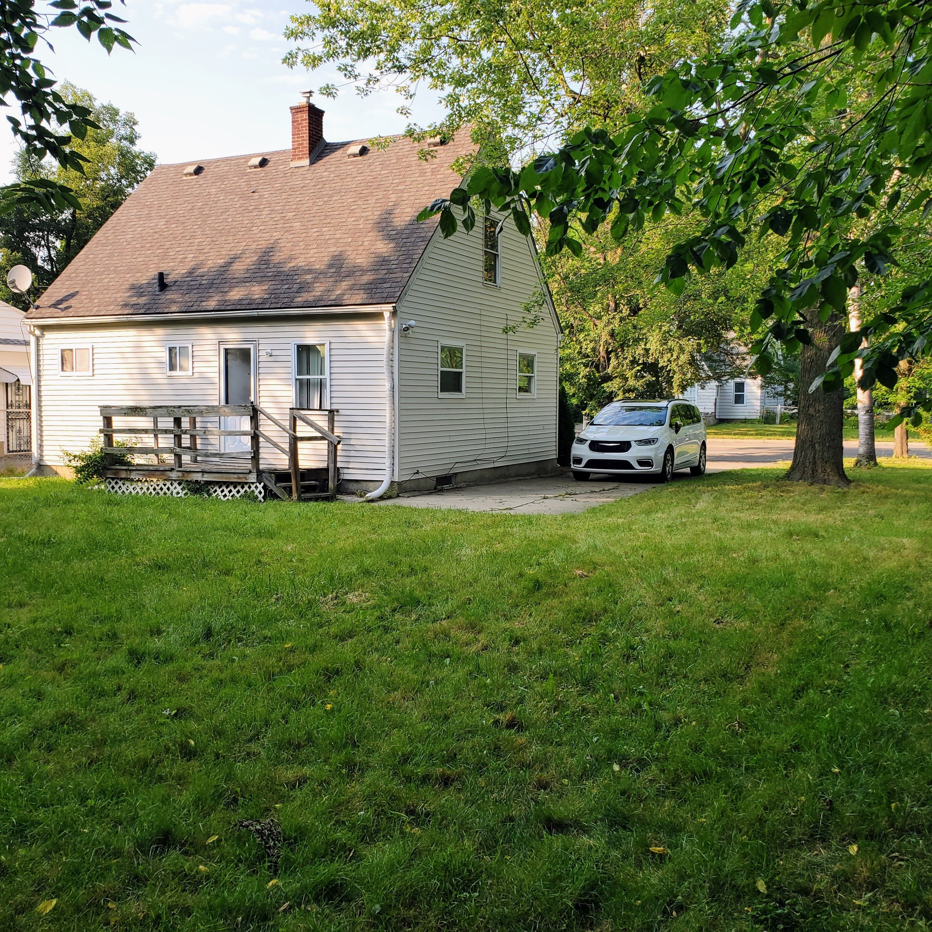 3625 Beecher Rd