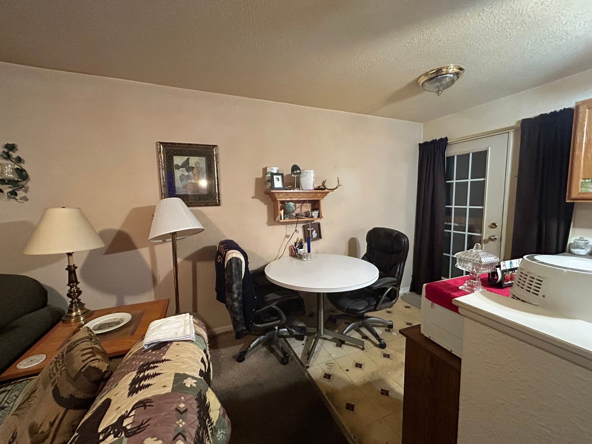 1448 CALVIN Drive