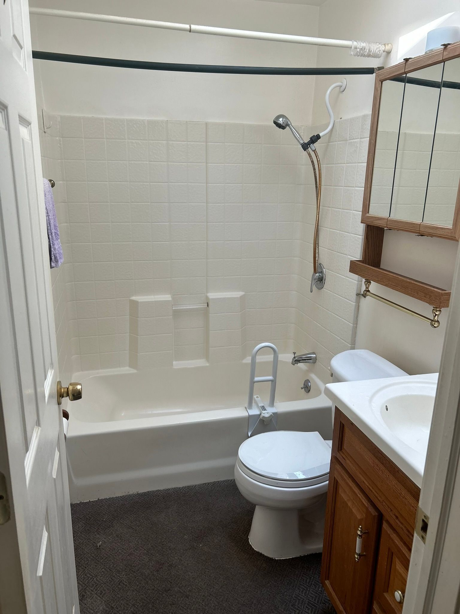 1448 CALVIN Drive