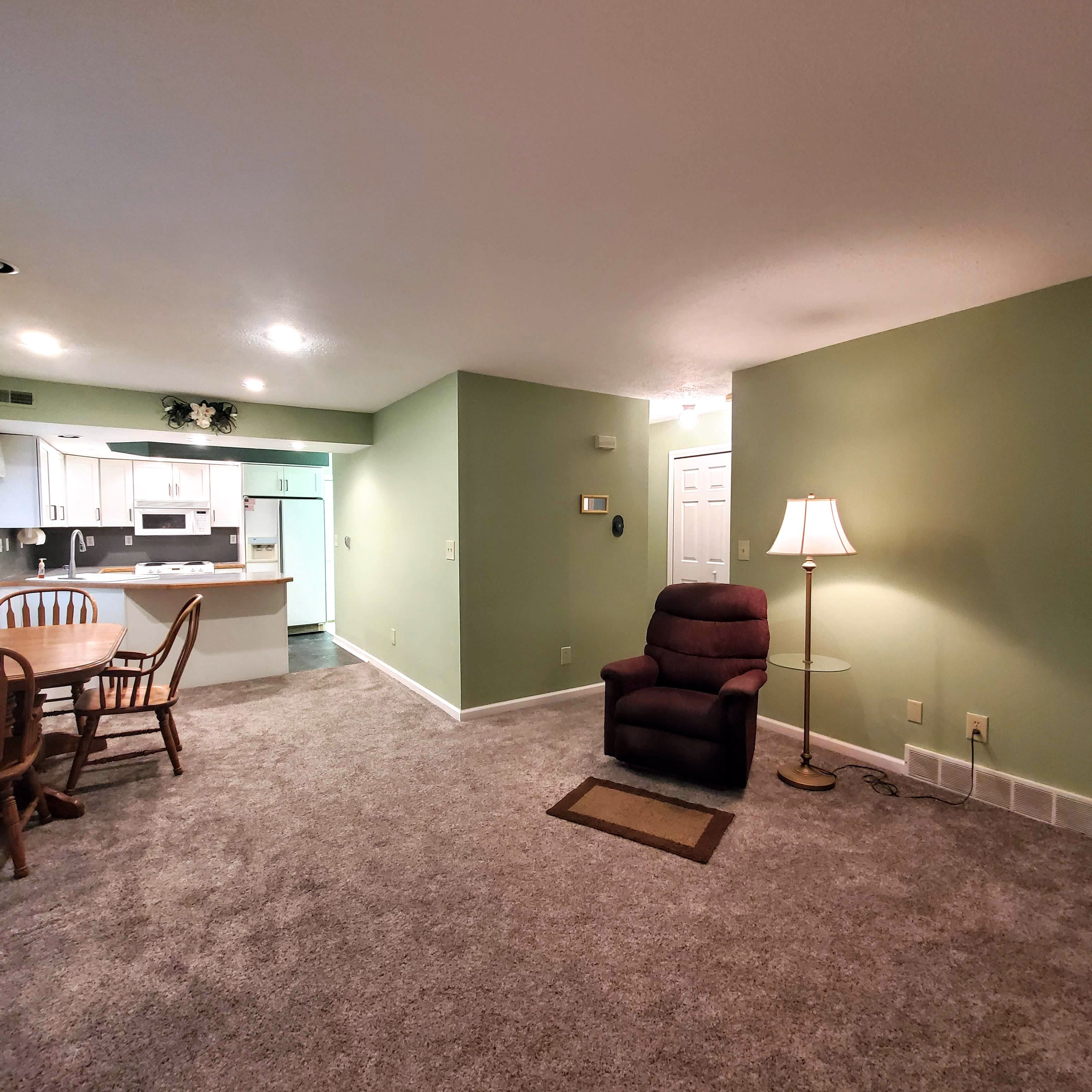 9473 PARKWOOD N