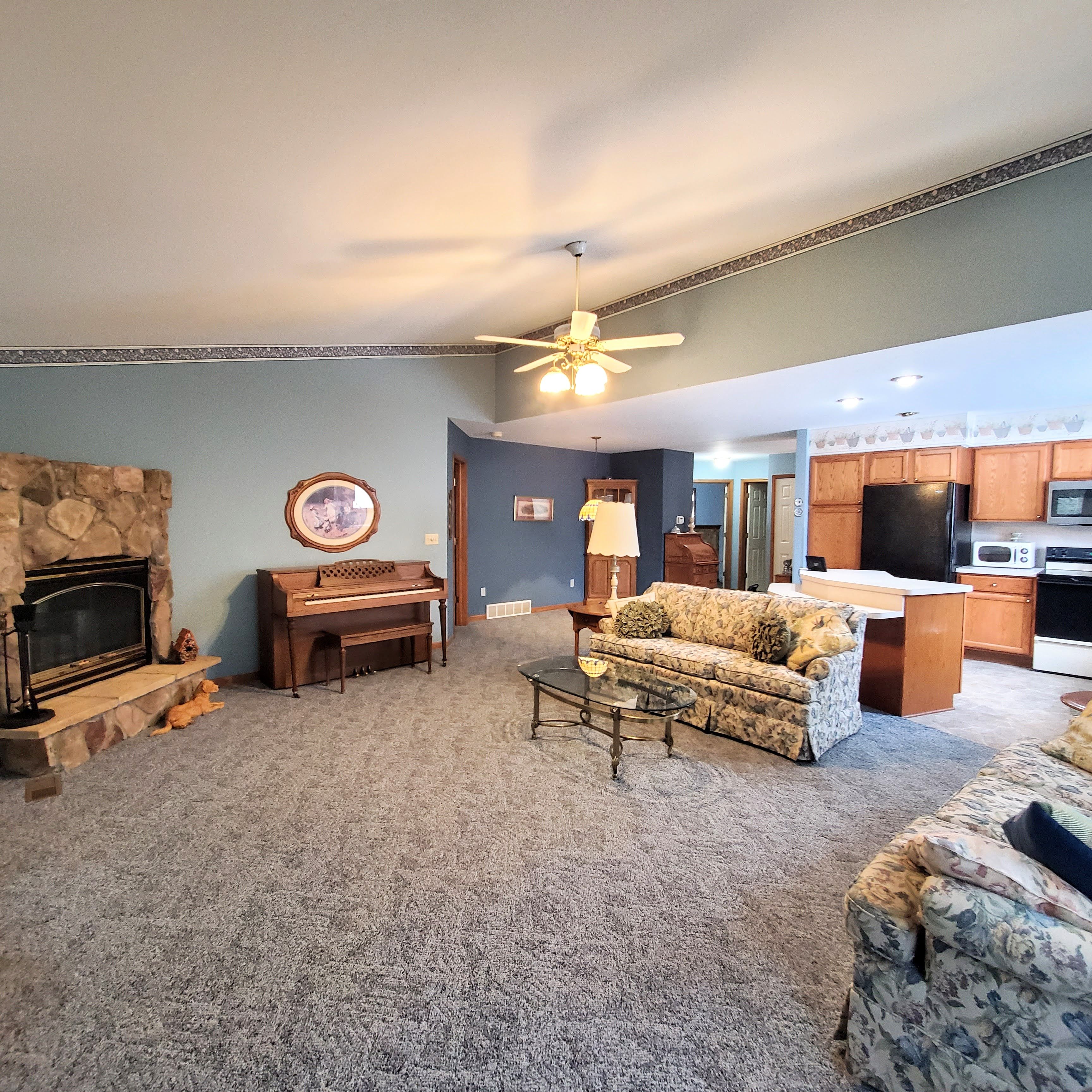 9363 RAYNA Drive