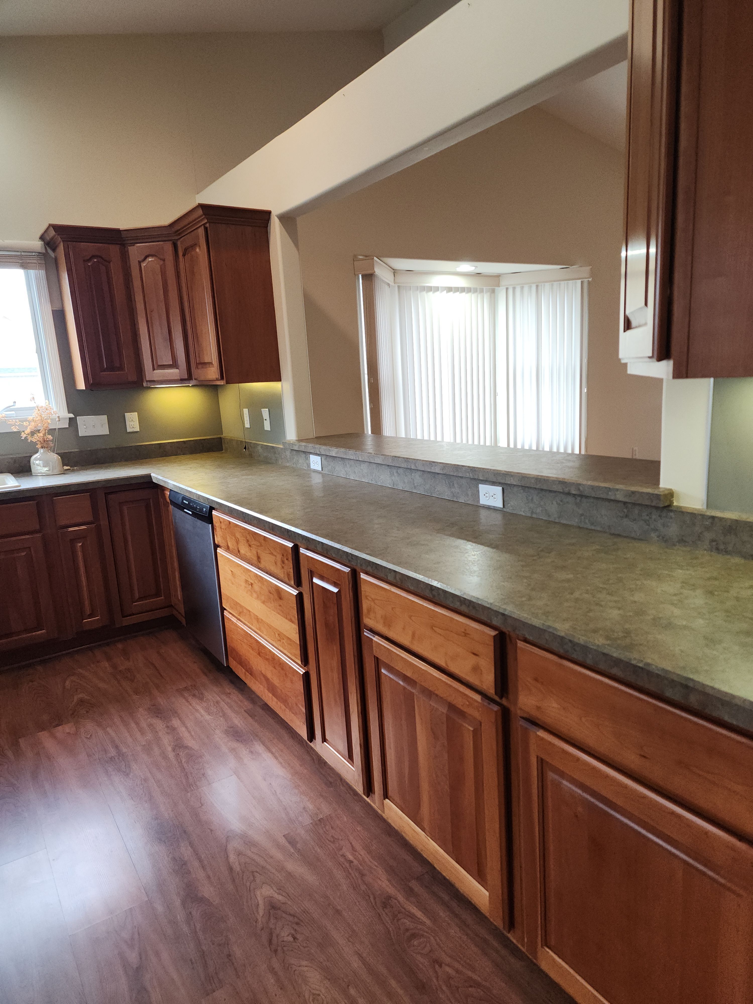 7264 MAPLECREST Circle 26
