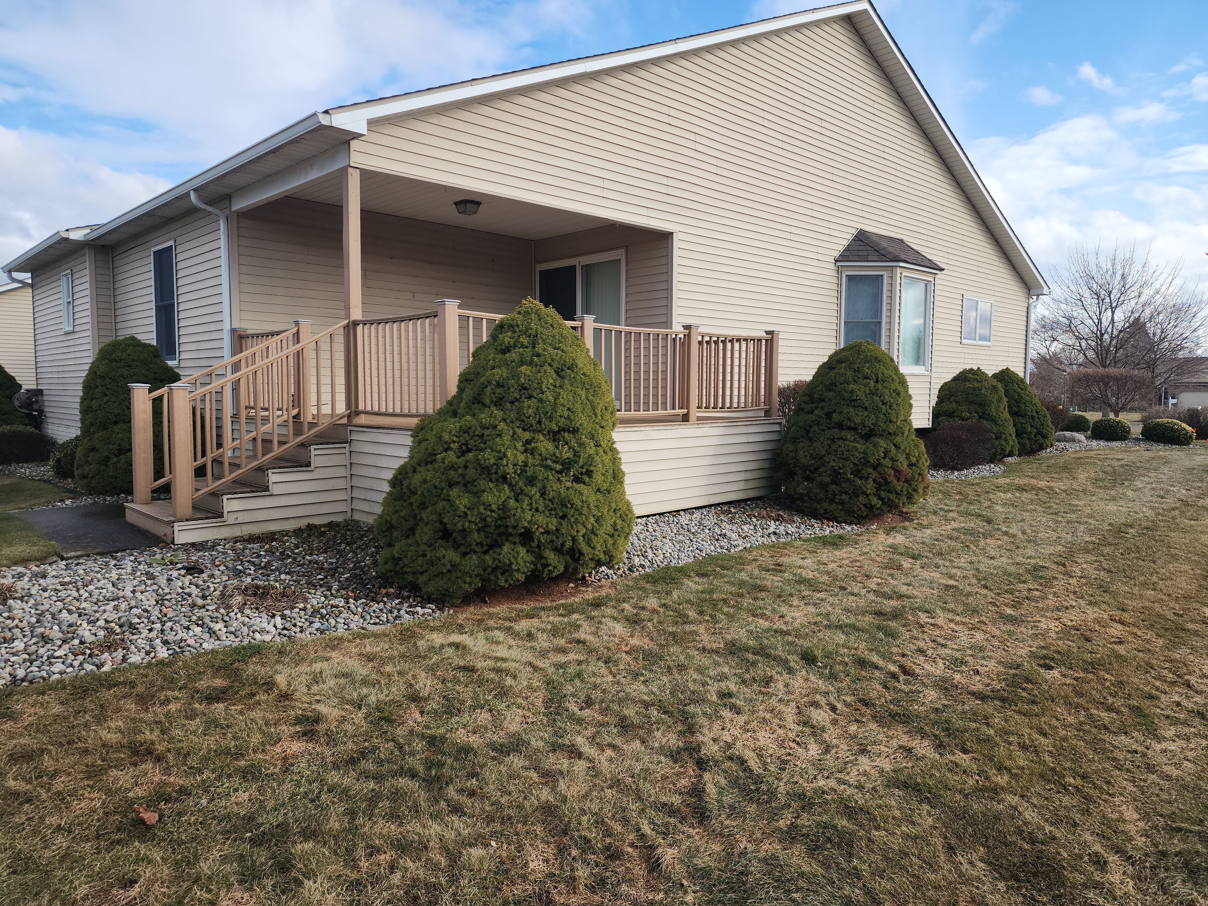 7264 MAPLECREST Circle 26