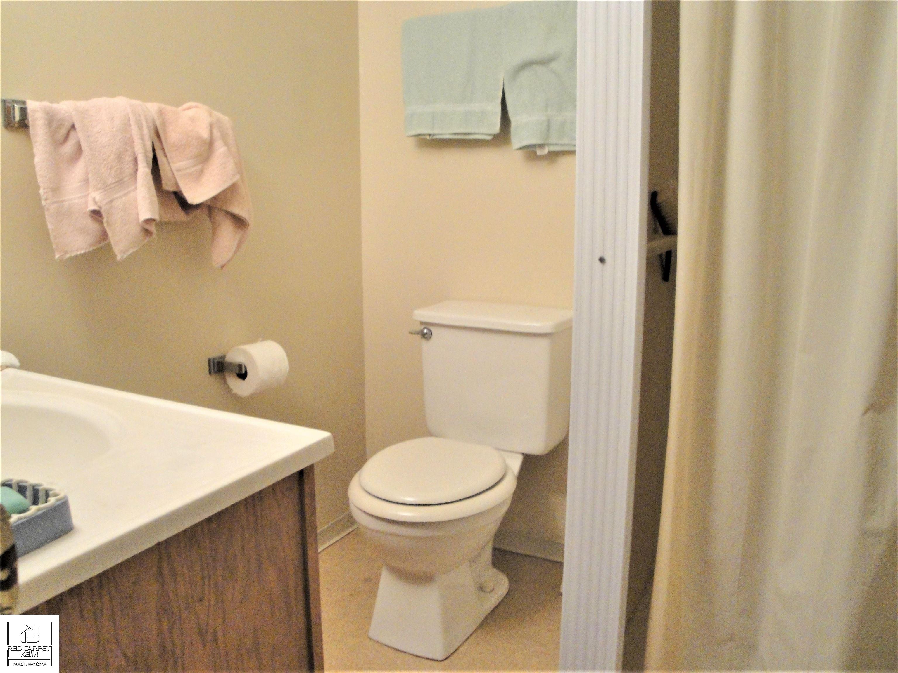 1816 S Ogemaw Trail