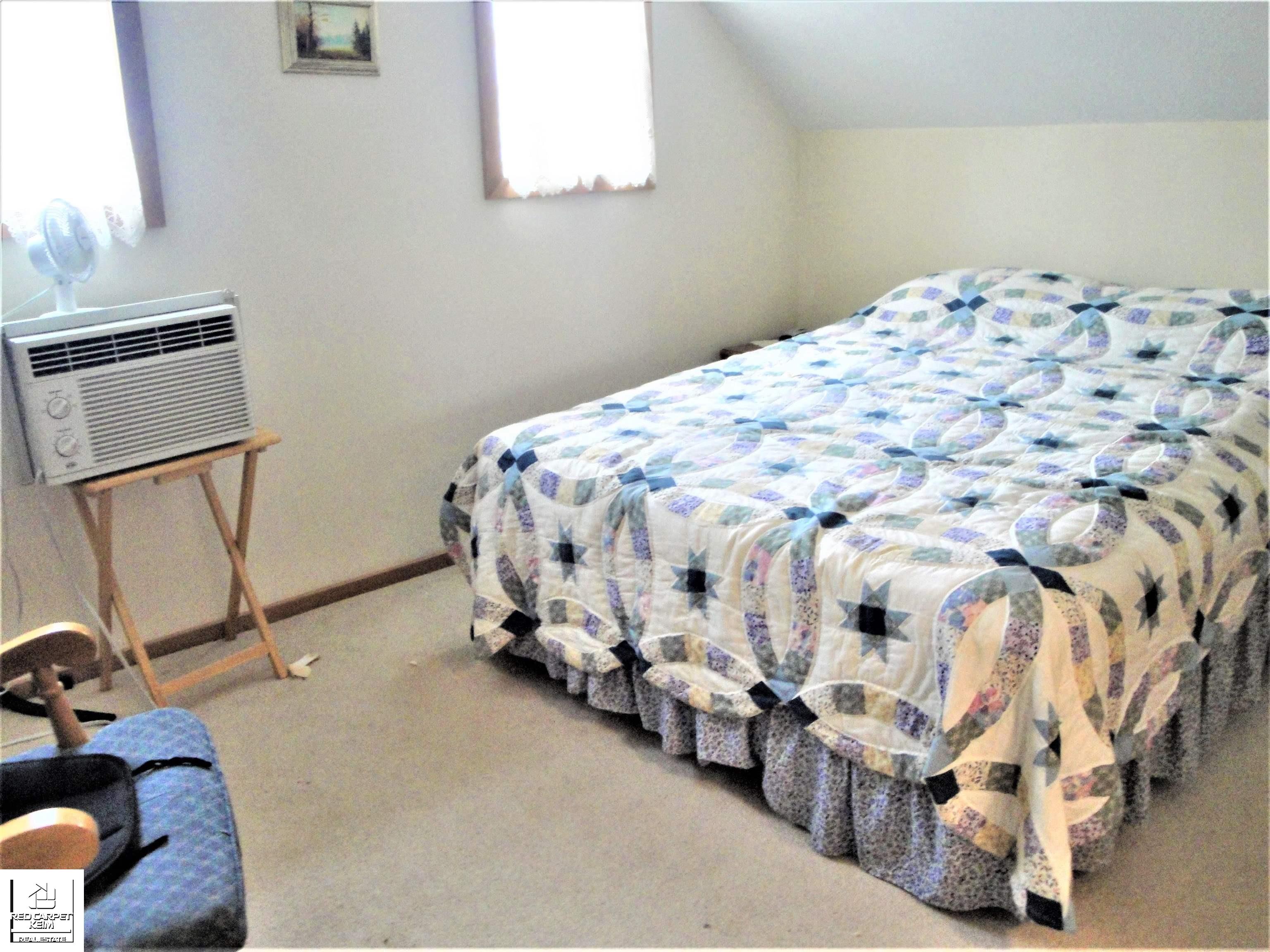 1816 S Ogemaw Trail