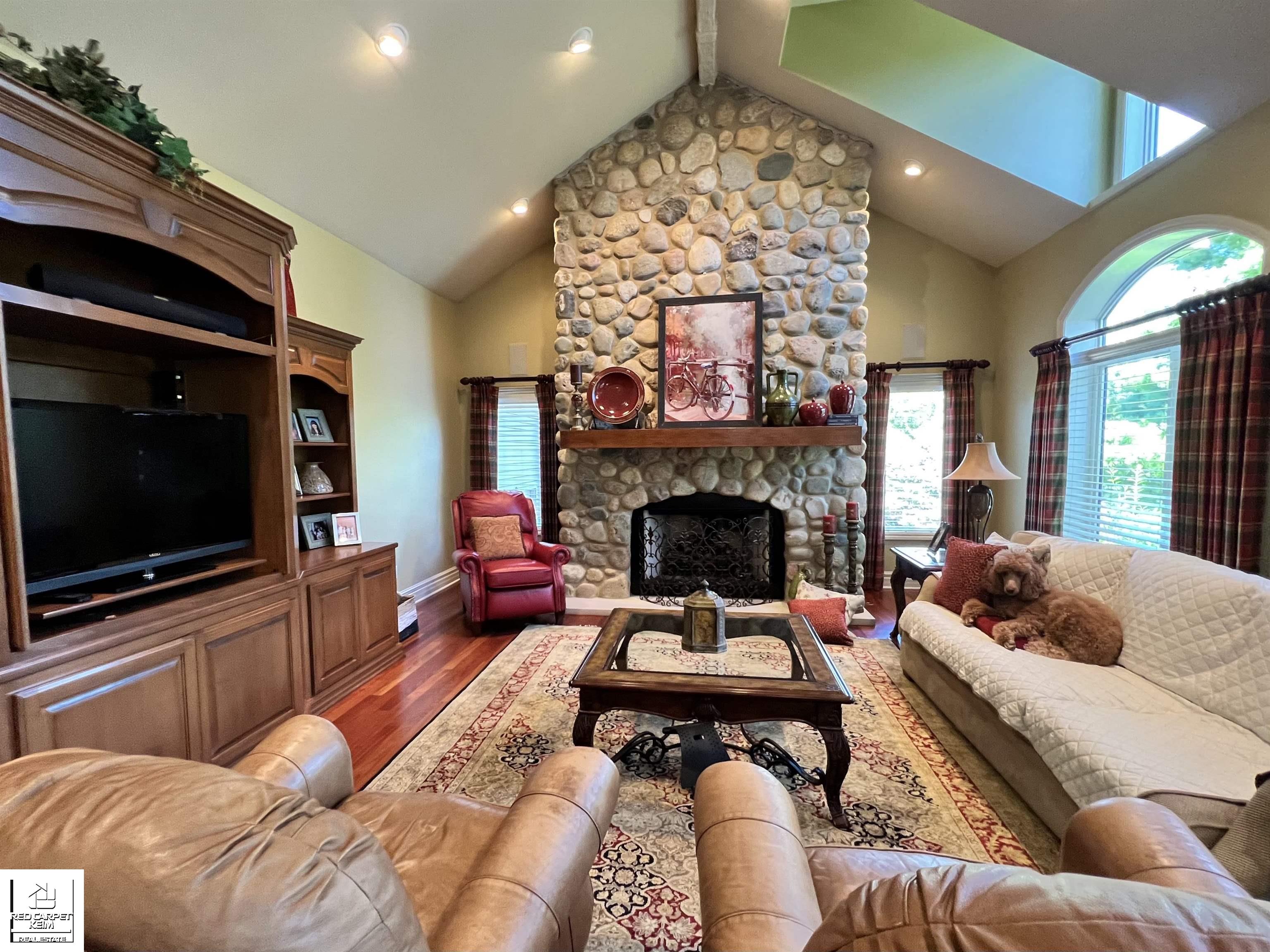 2209 Lily Court