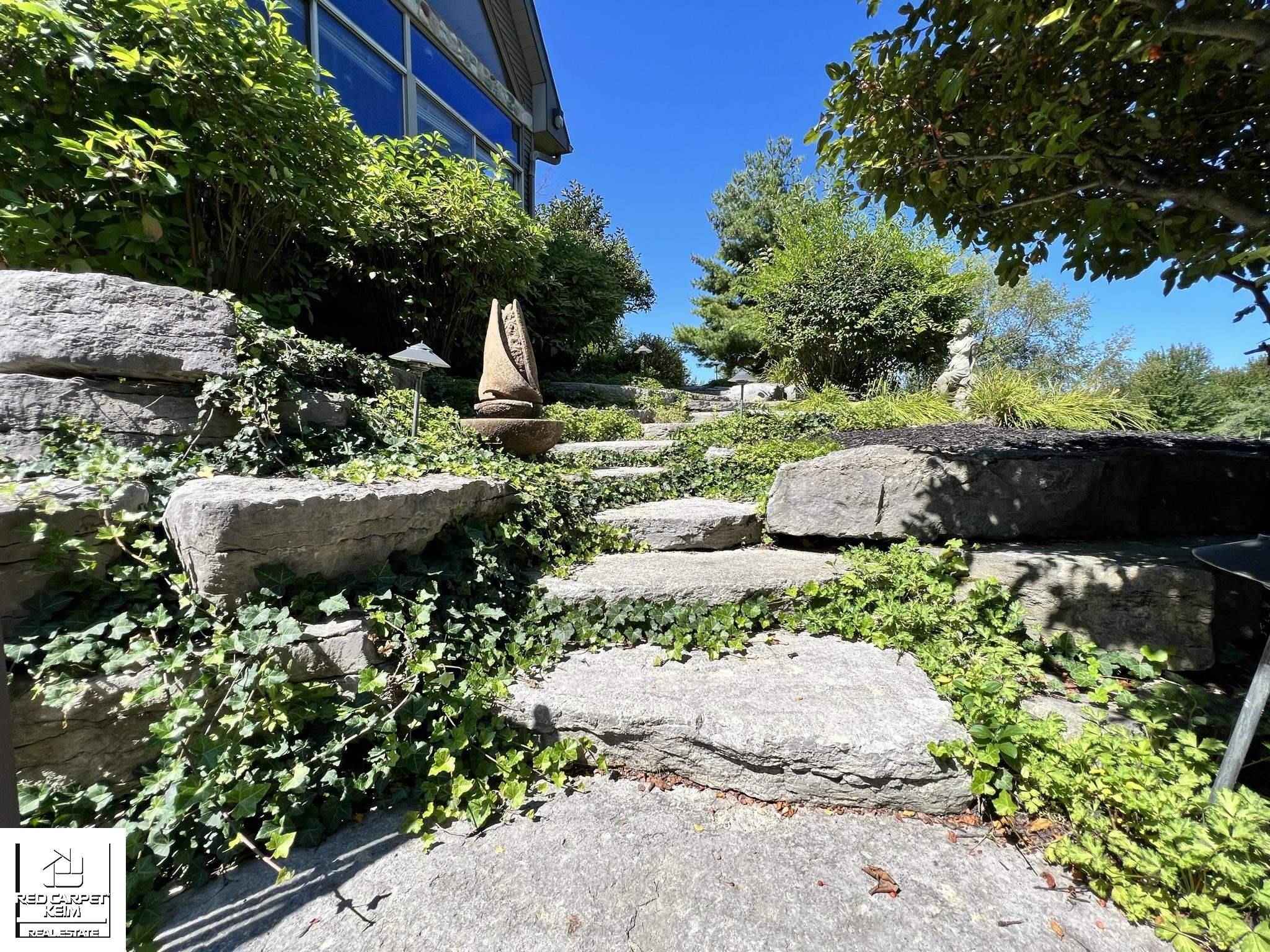 2209 Lily Court