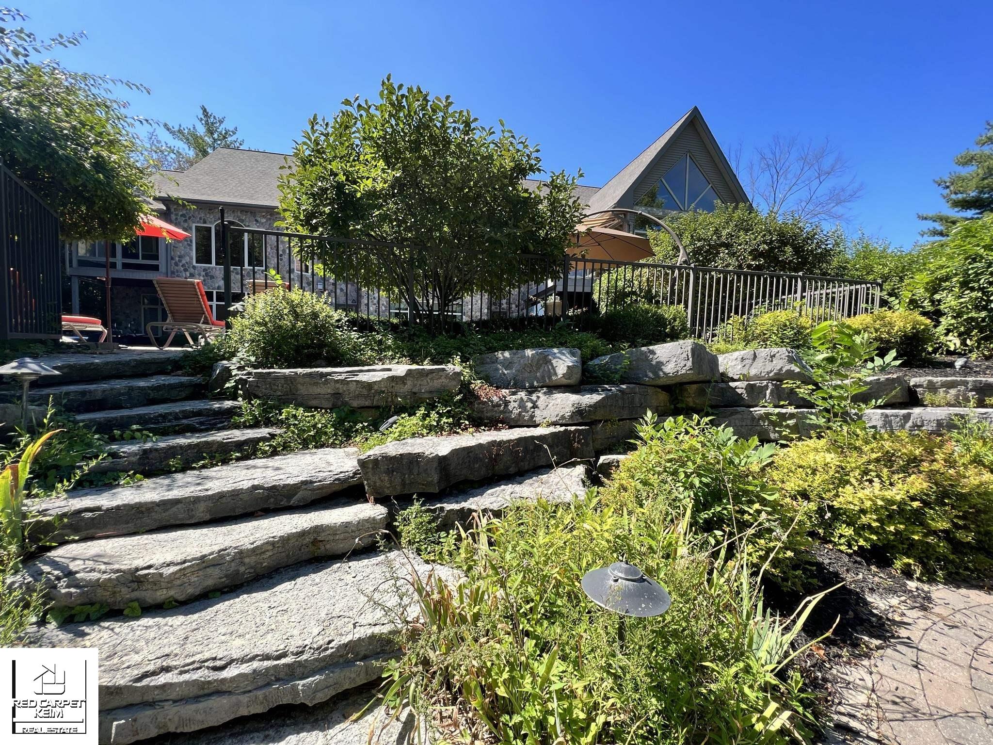 2209 Lily Court