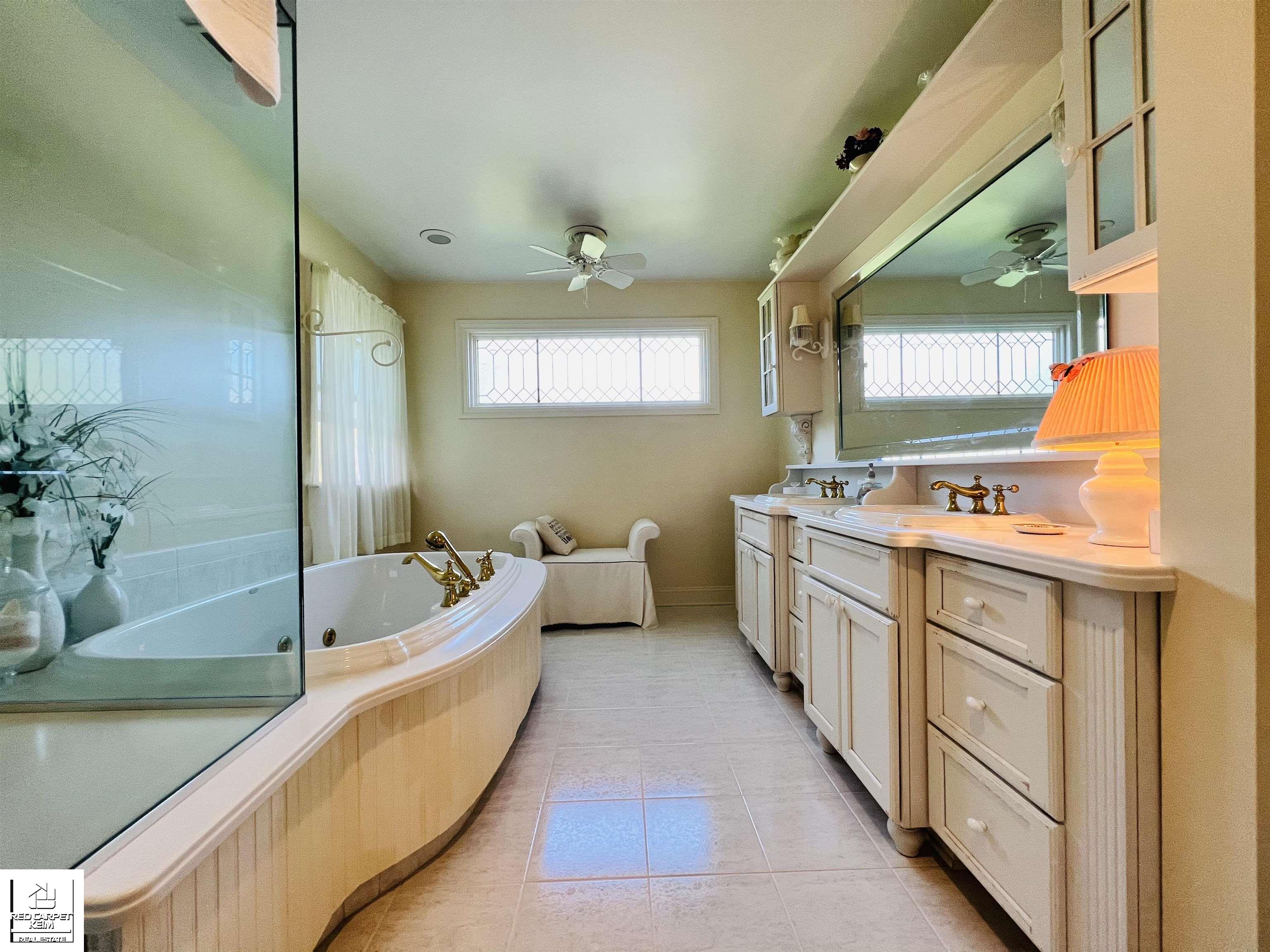 3708 Wedgewood Drive Unit 9