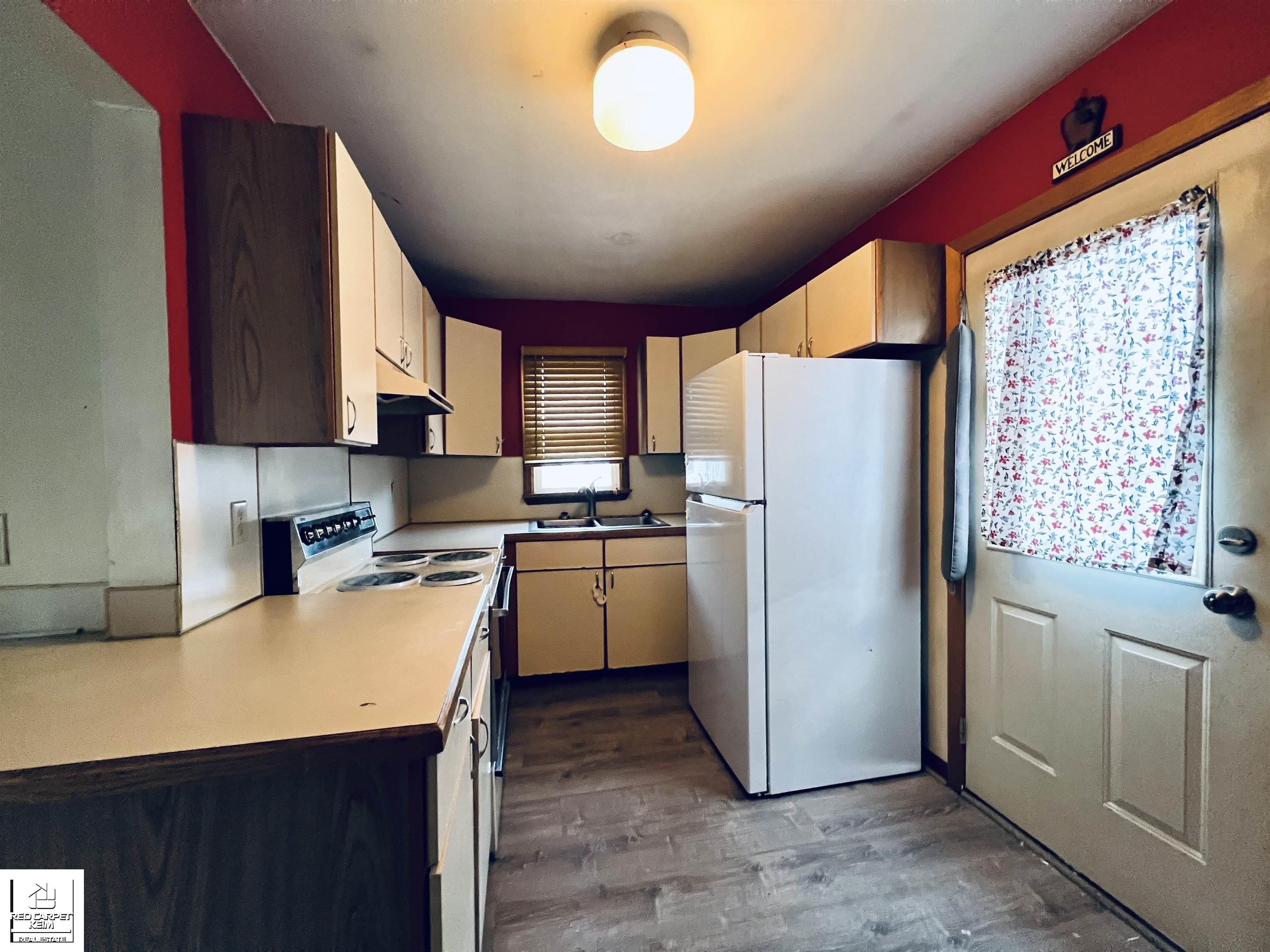 112 W Fourth Street