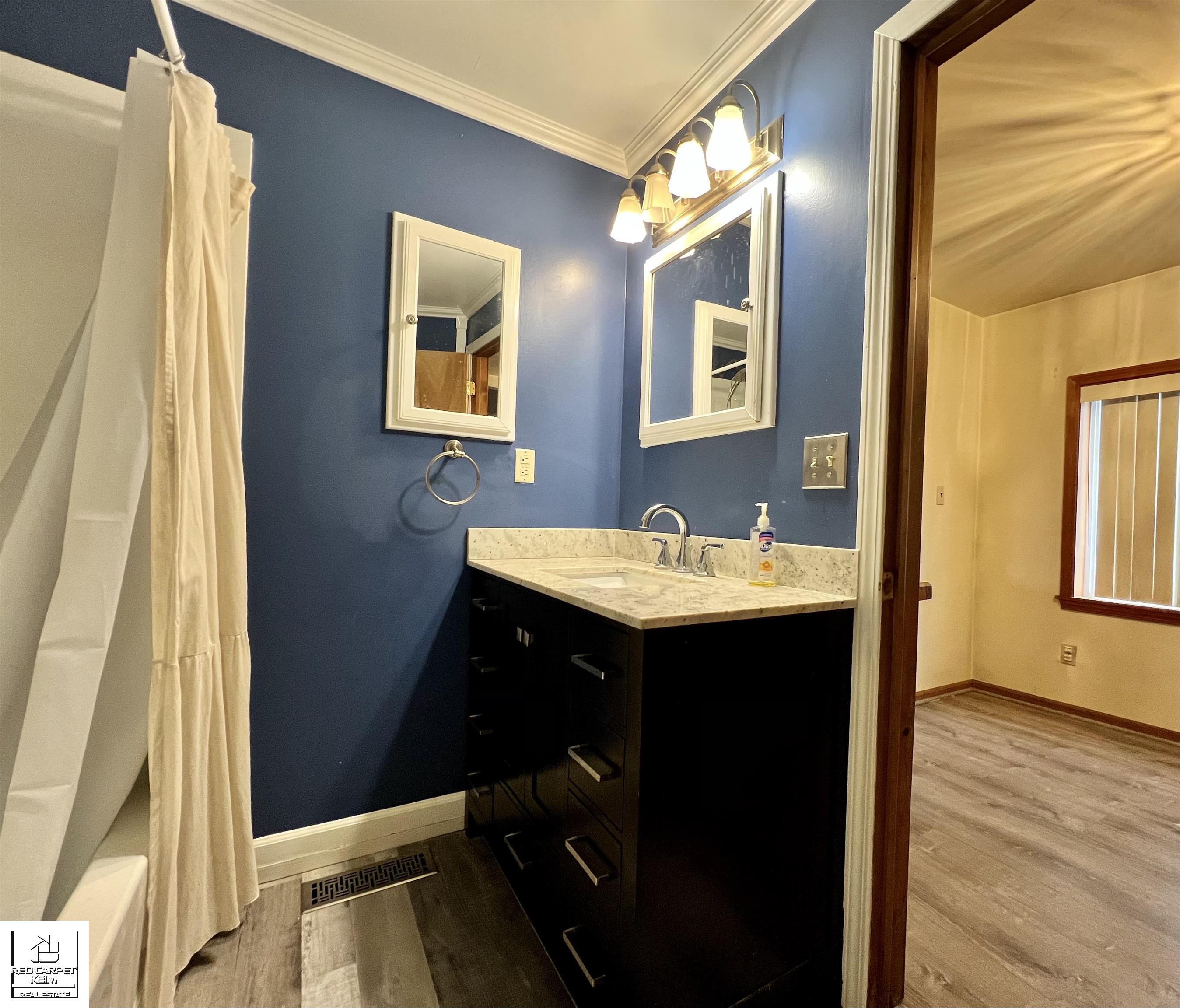 112 W Fourth Street