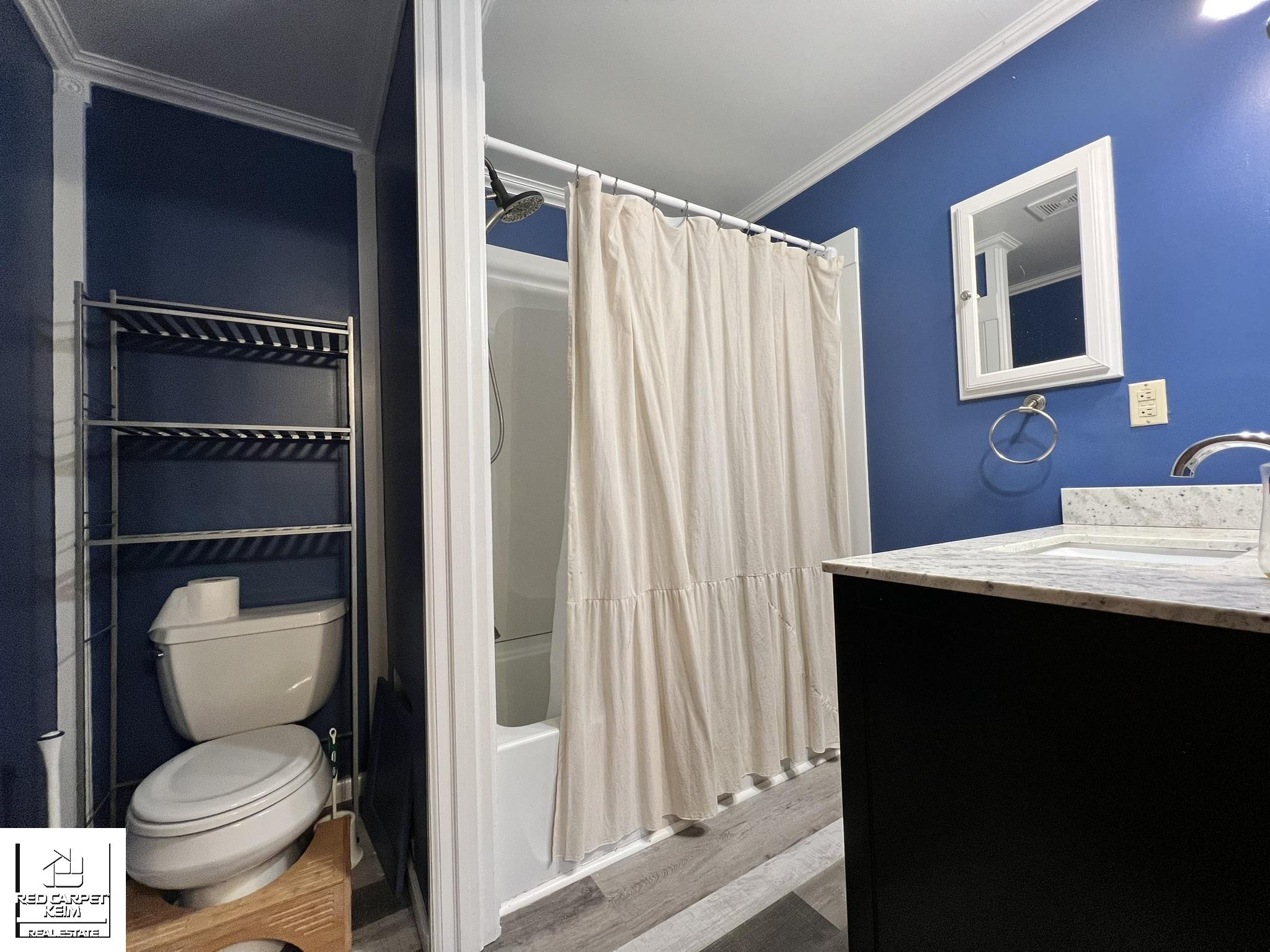 112 W Fourth Street