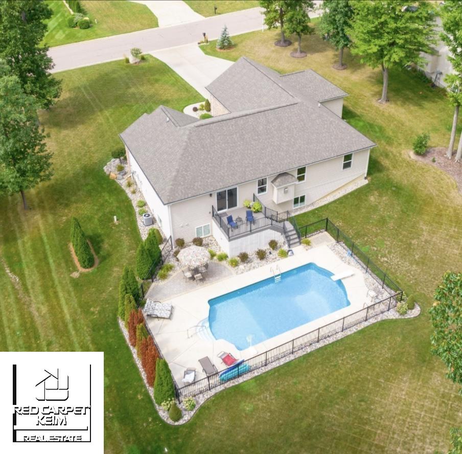8333 Oak Ridge Drive