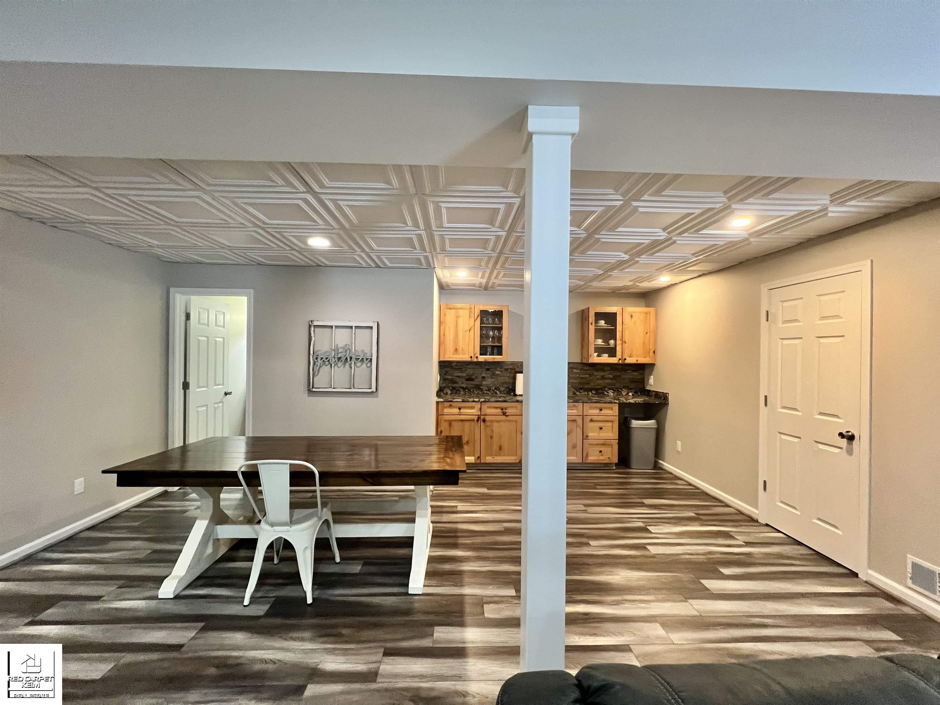 8333 Oak Ridge Drive
