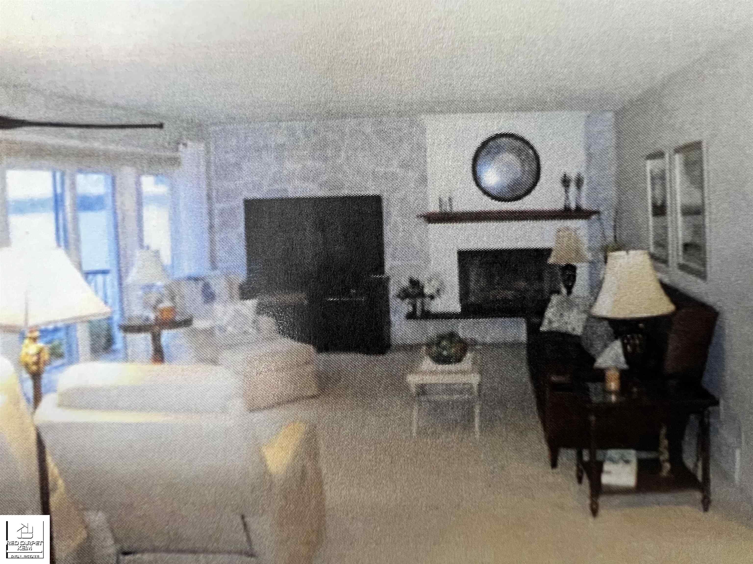 9438 Island Drive