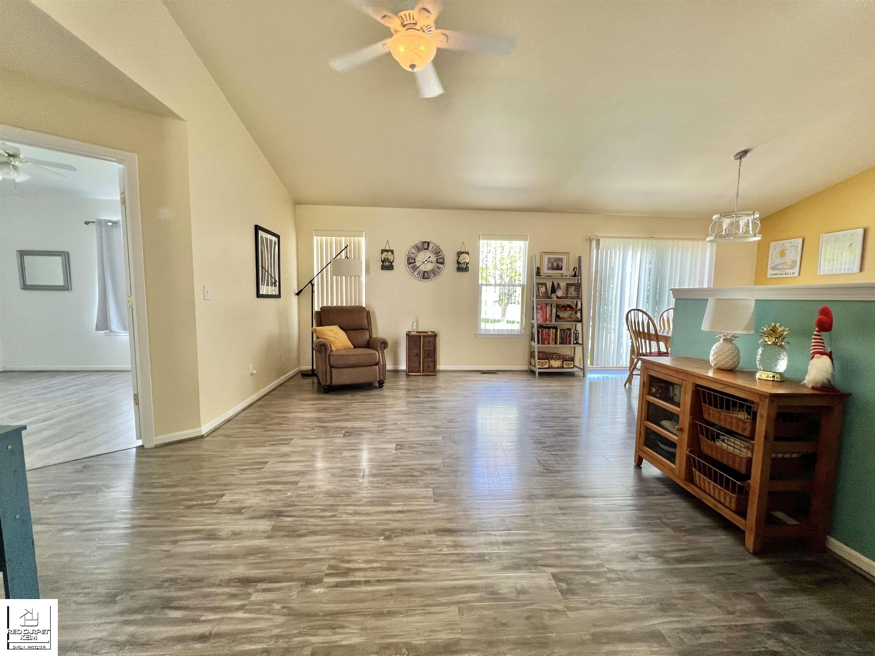 9304 Orchard Court Unit 19