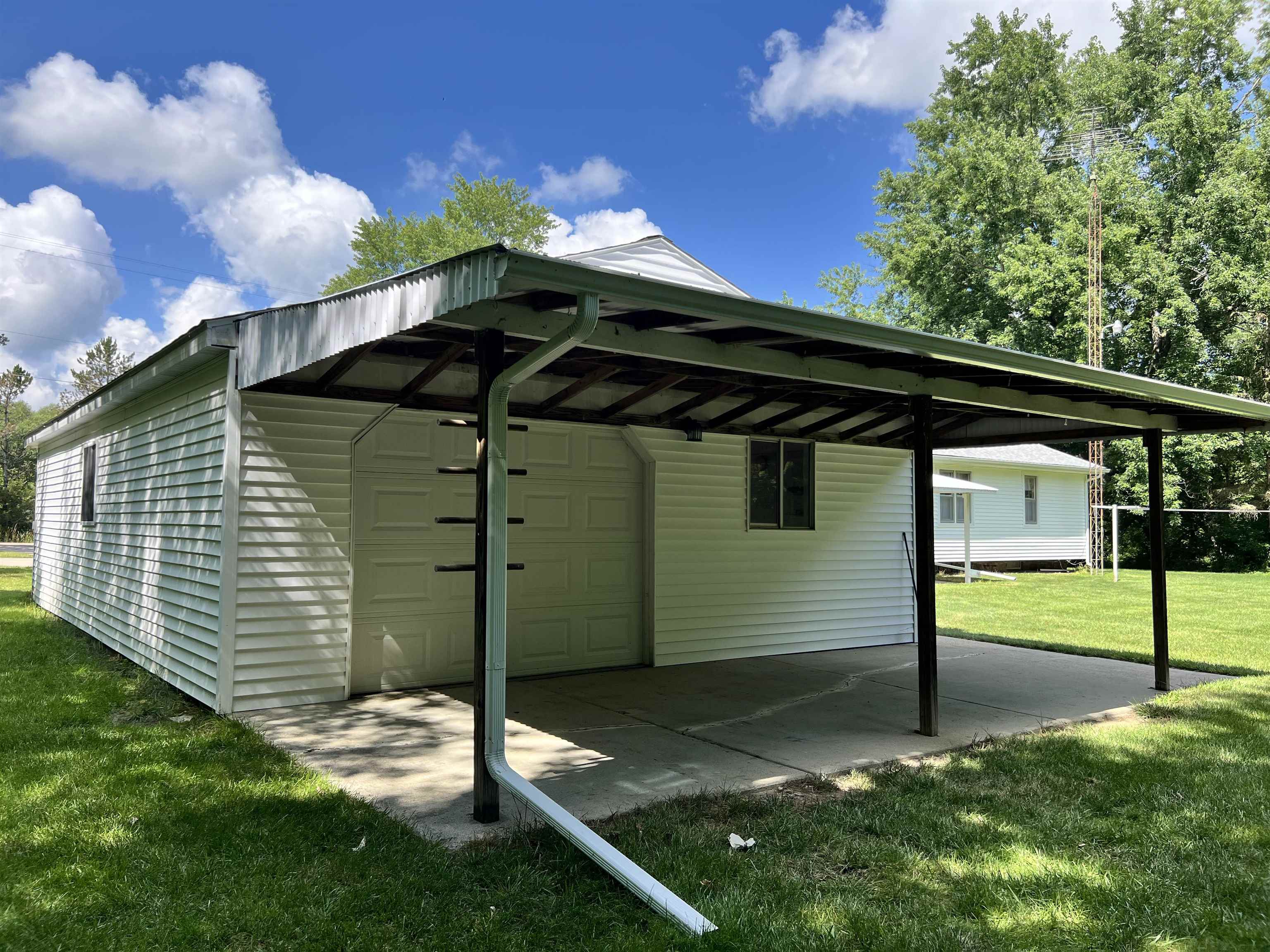 11402 E Potter Road
