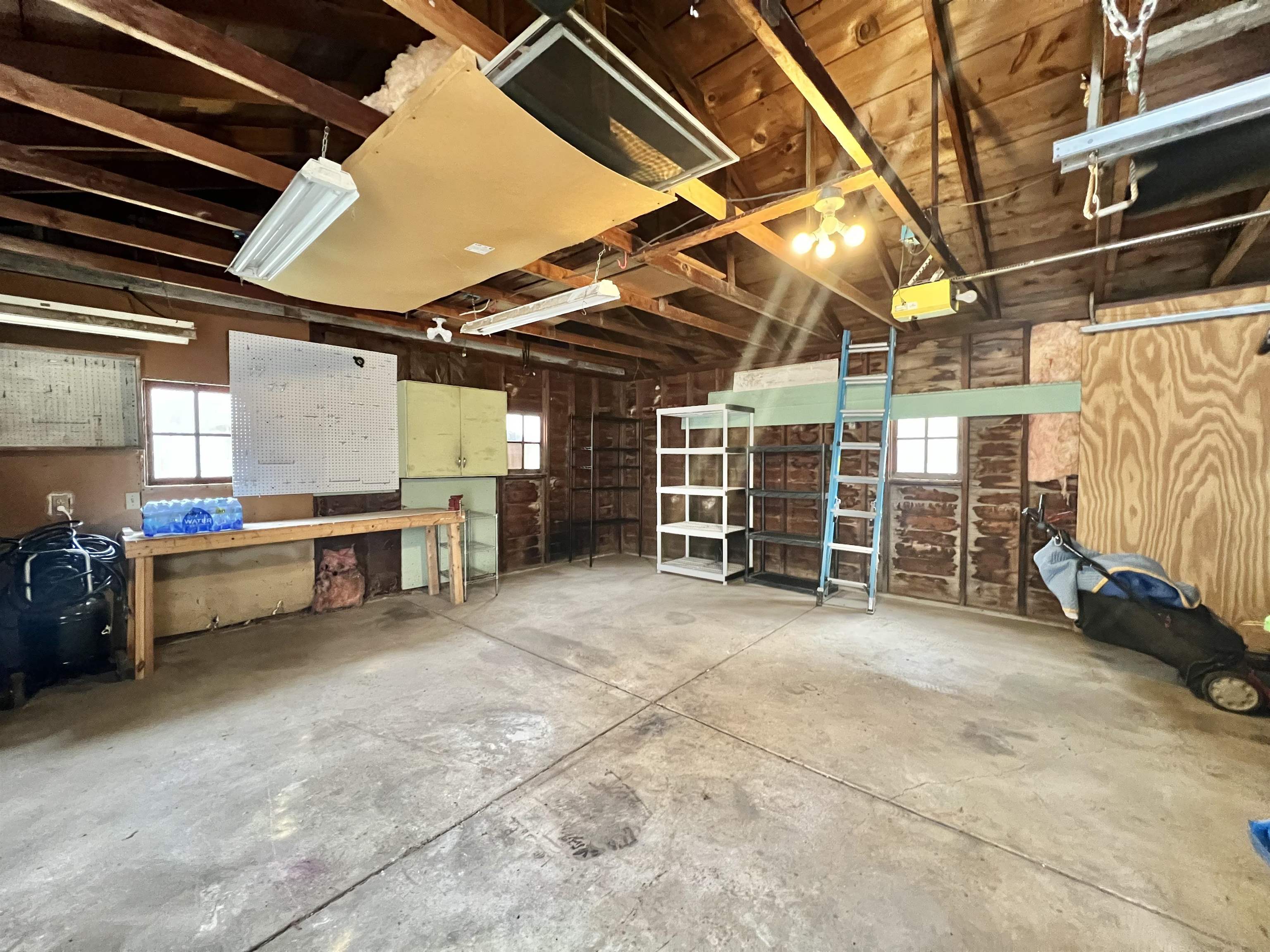 6149 Roberta Street