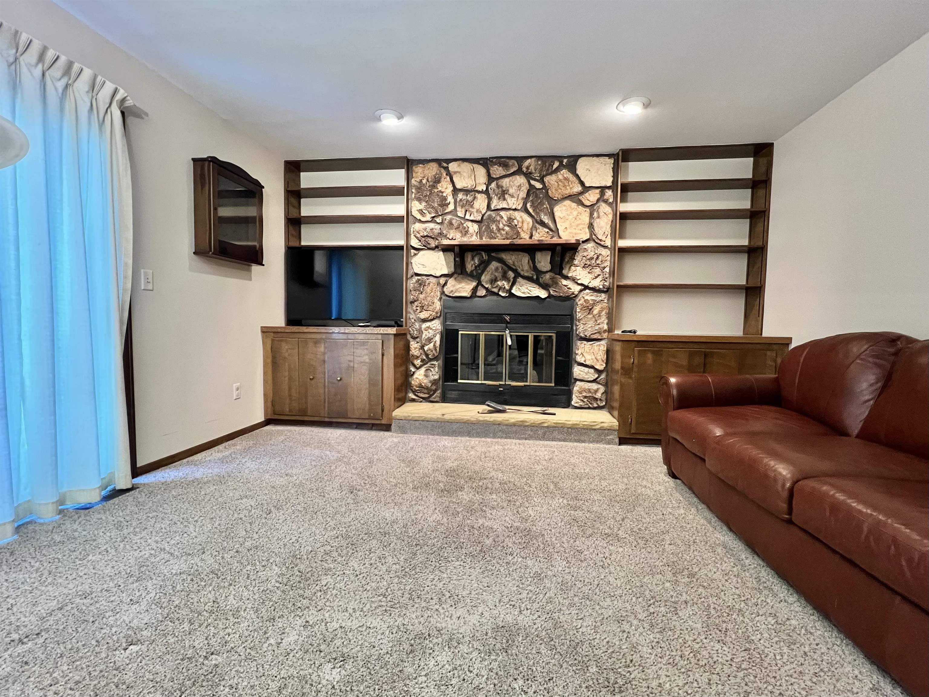 1298 N Cummings Road