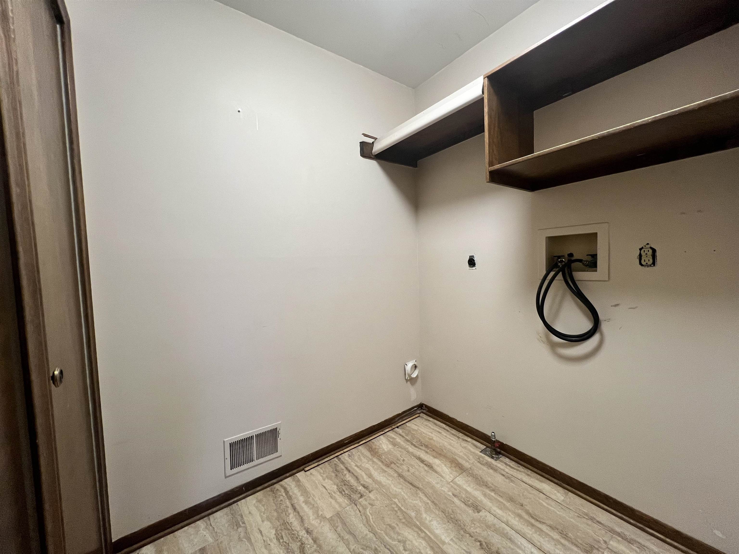 1298 N Cummings Road