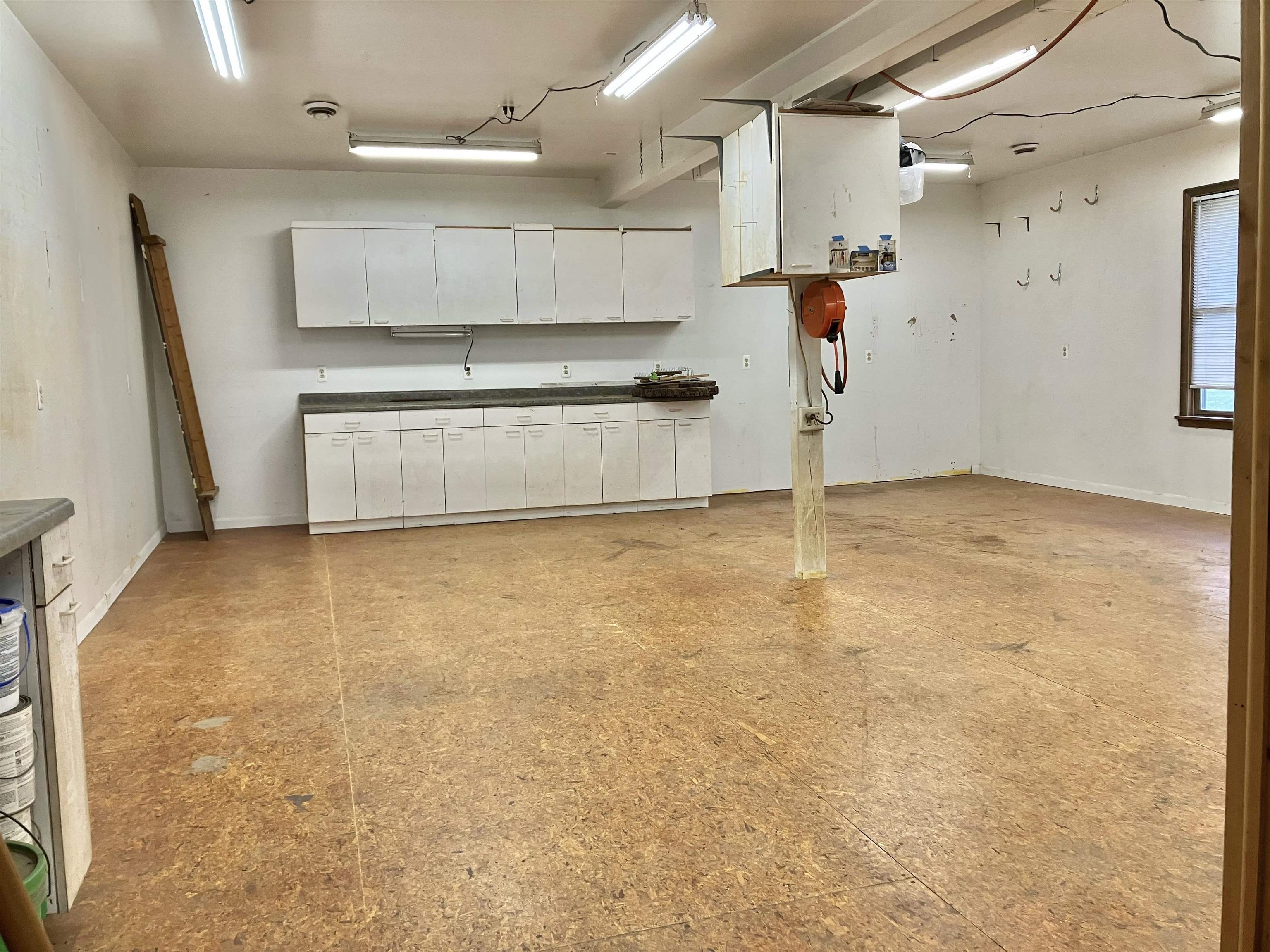 1298 N Cummings Road