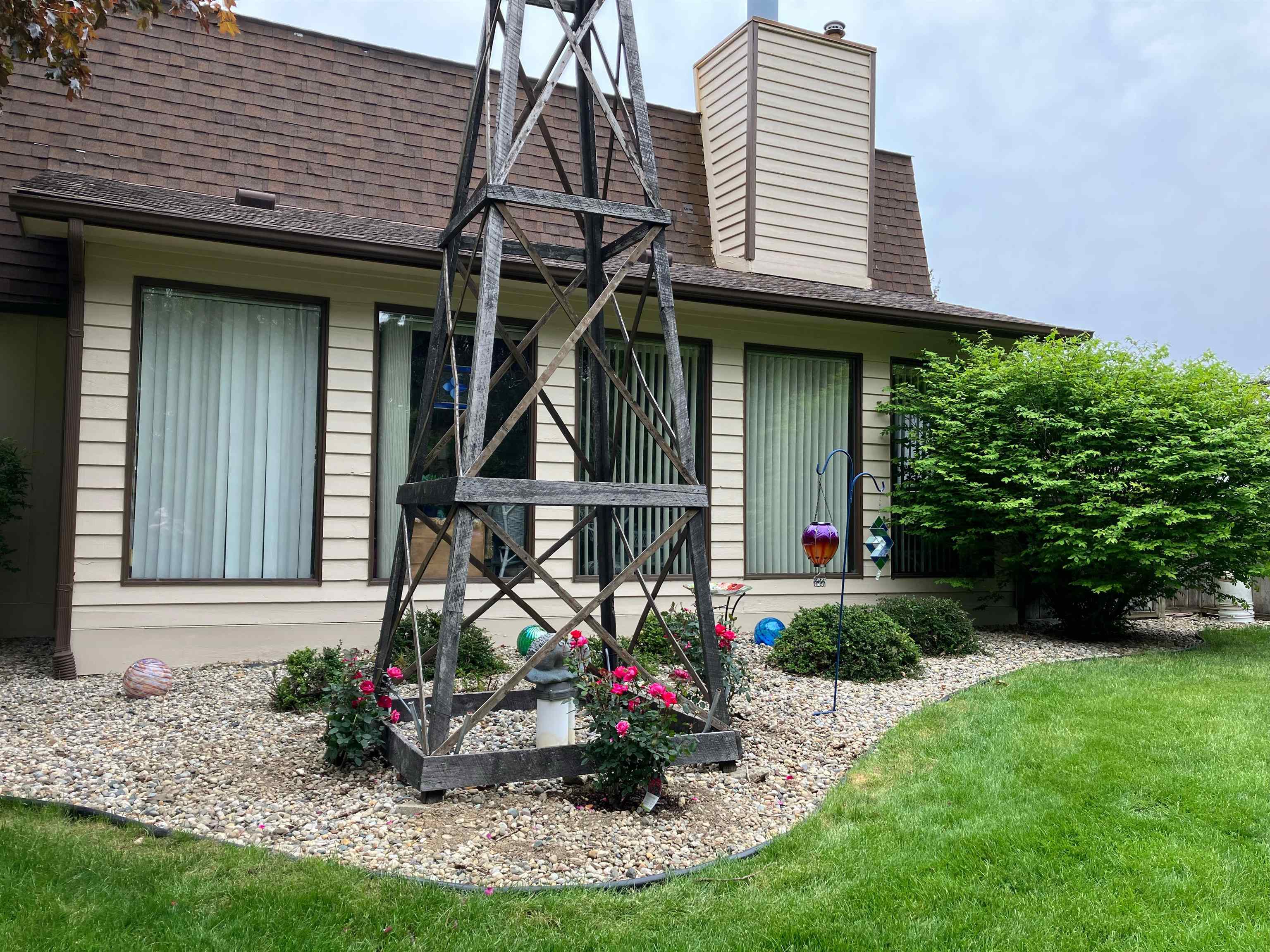 1298 N Cummings Road