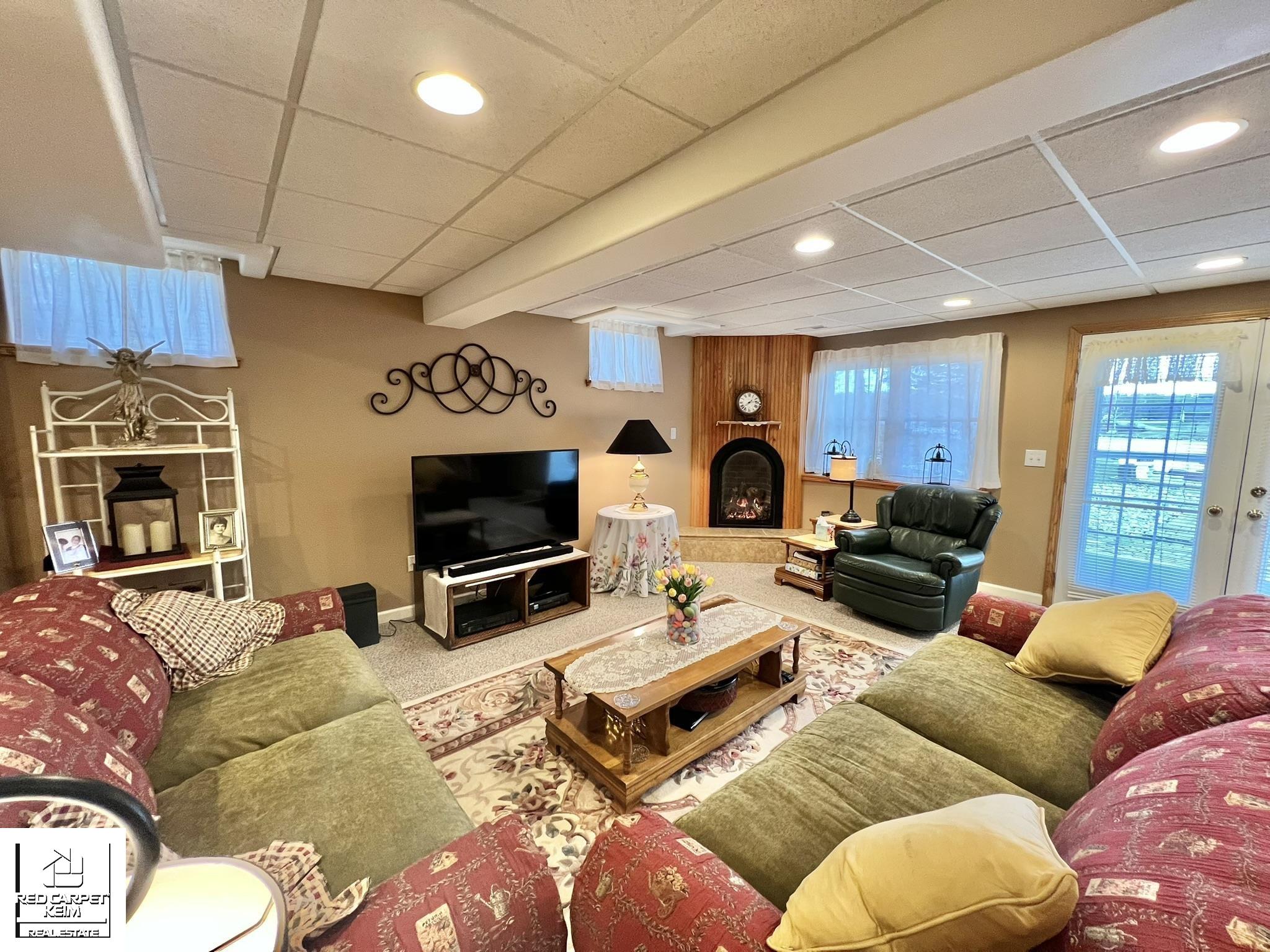 10394 Hills Lane