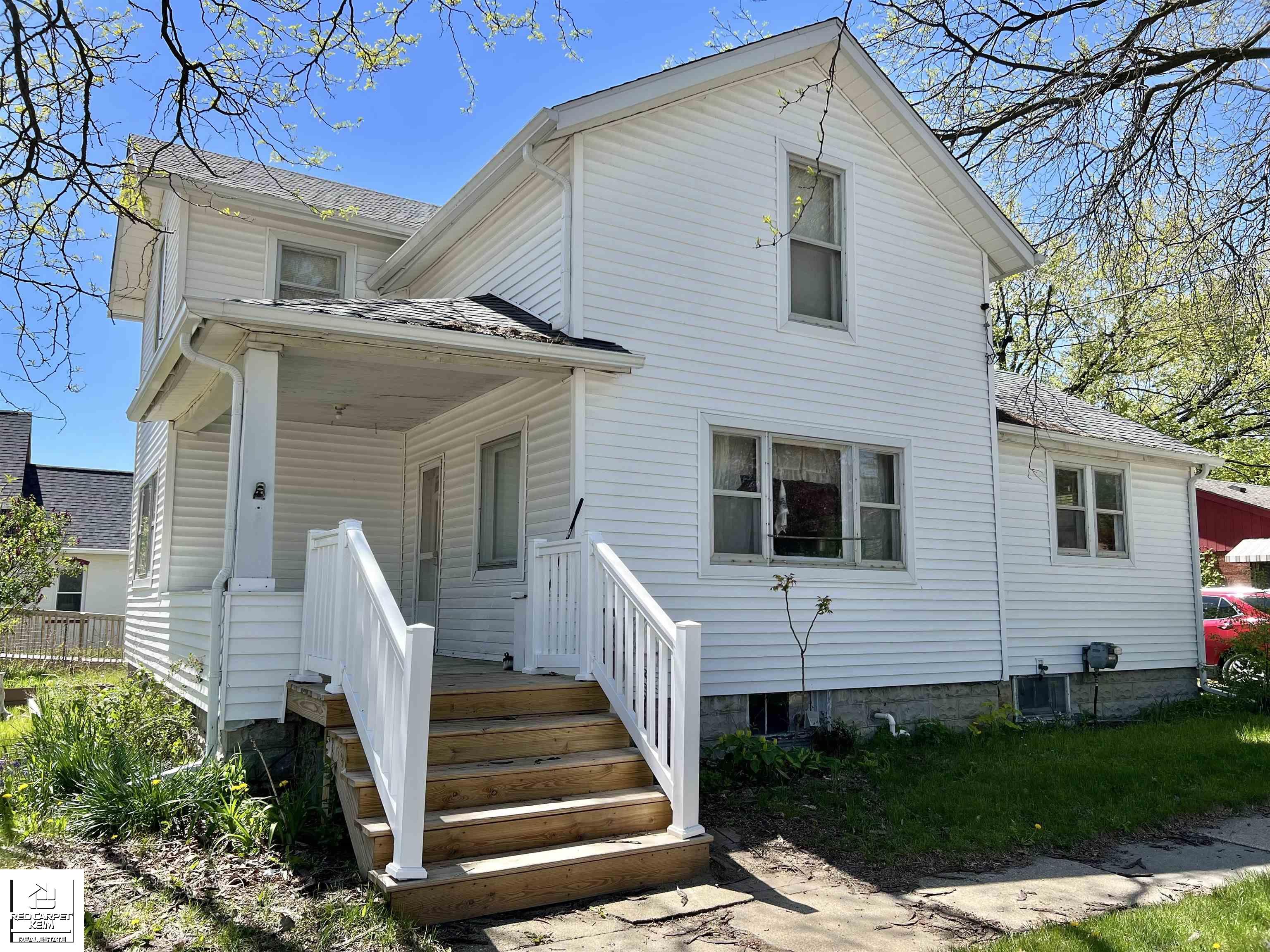 107 W Second Street