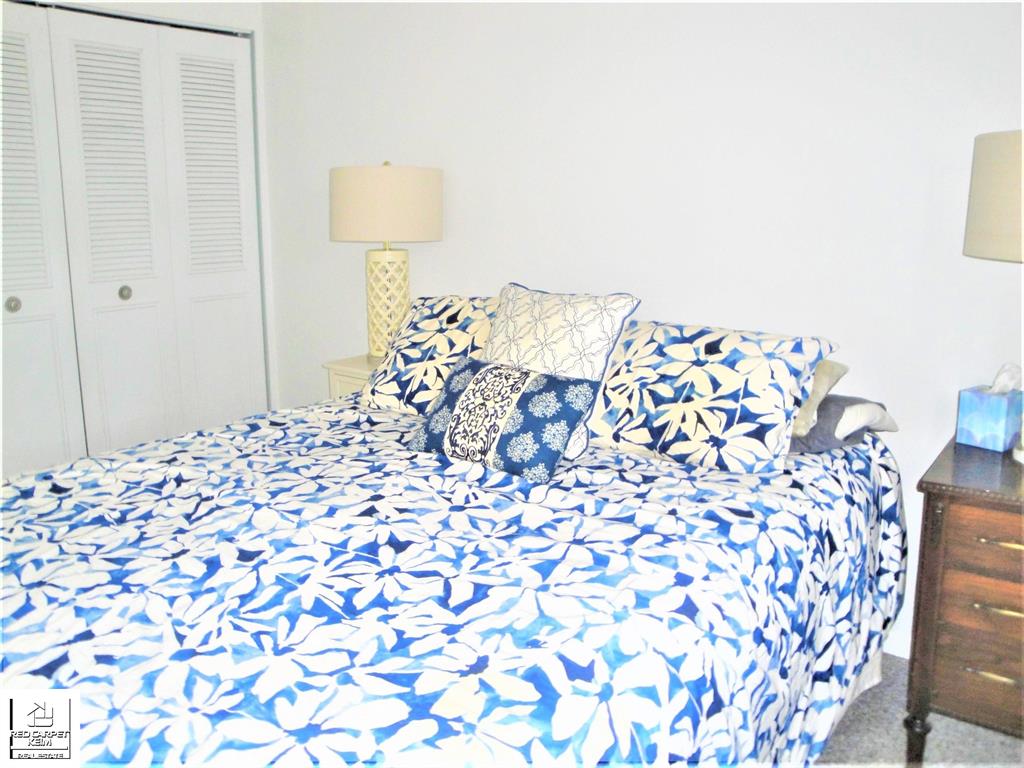 9463 Parkwood North