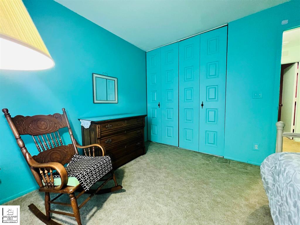 1430 Hobnail