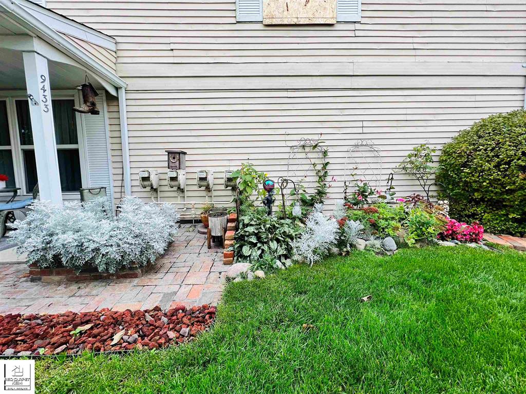 9433 Parkwood North