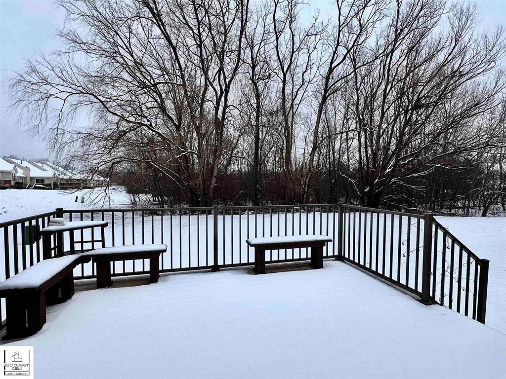 9103 Spring Brook
