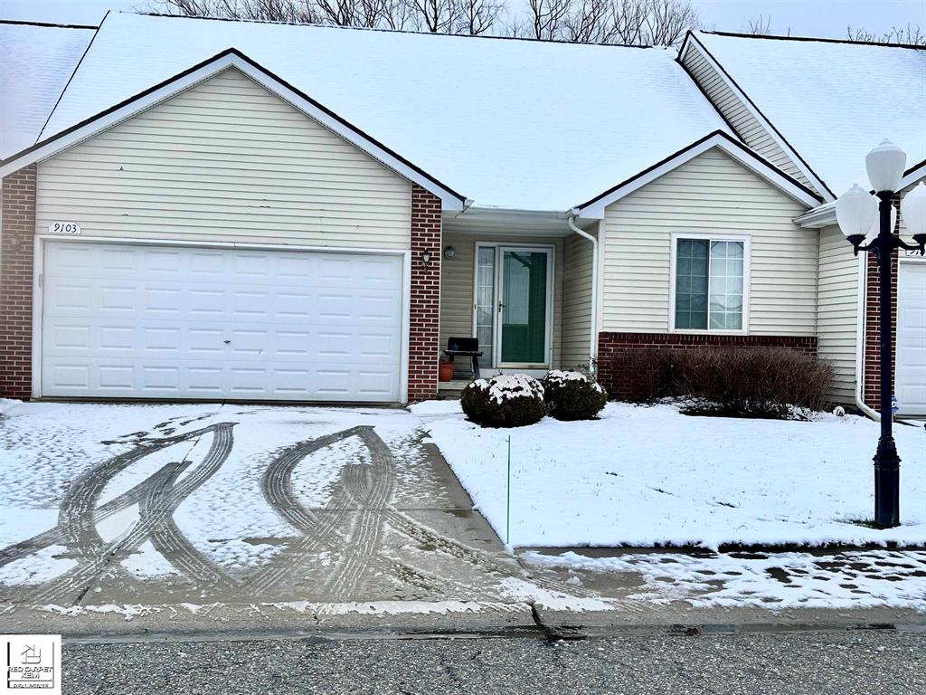 9103 Spring Brook