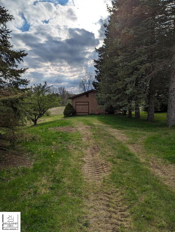 5926 White Creek