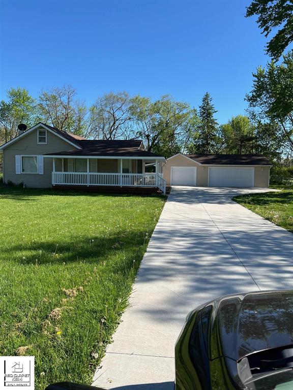 1051 Pinehurst Boulevard
