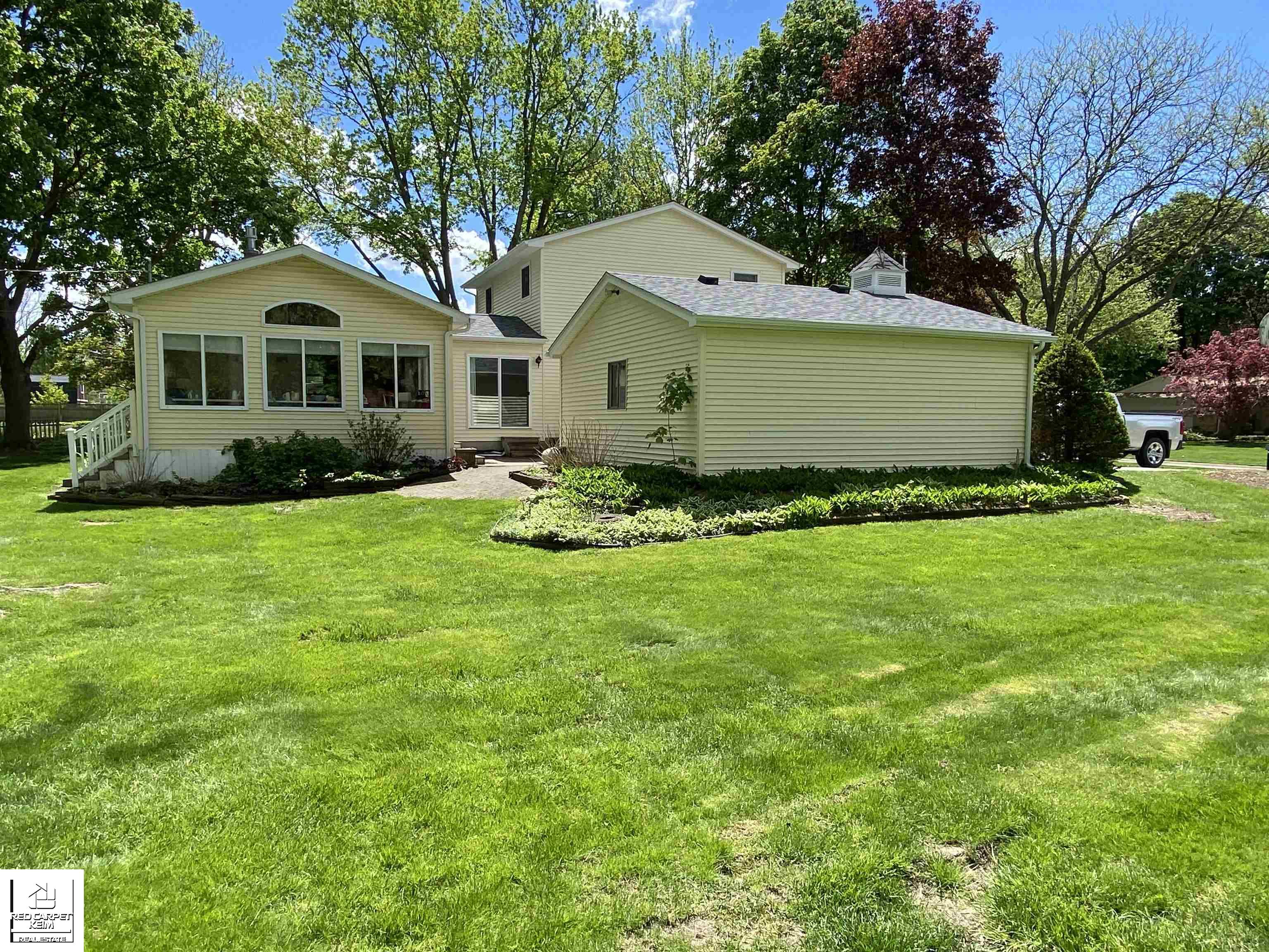 2184 Hermitage Drive