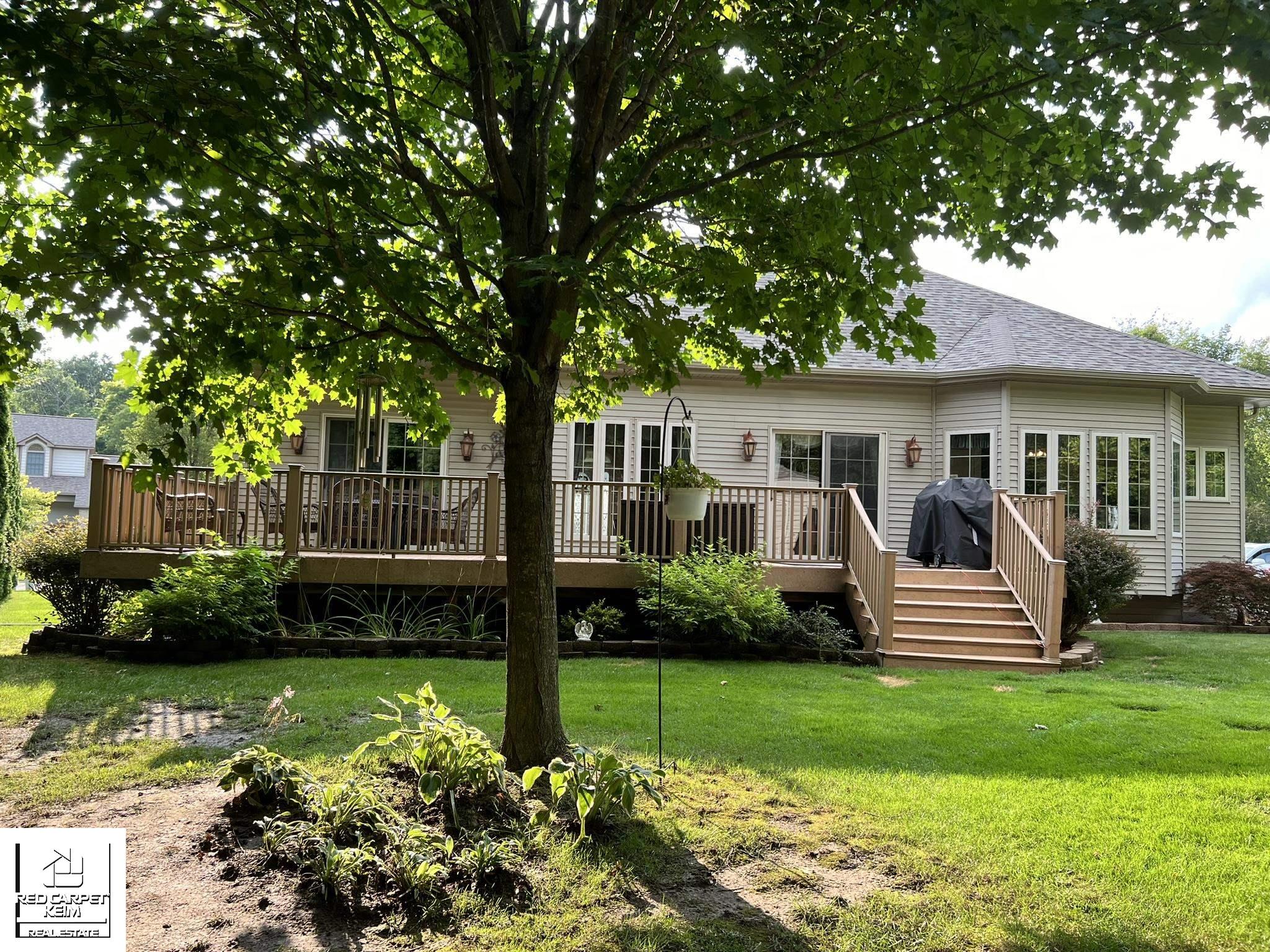 604 Carriage Way