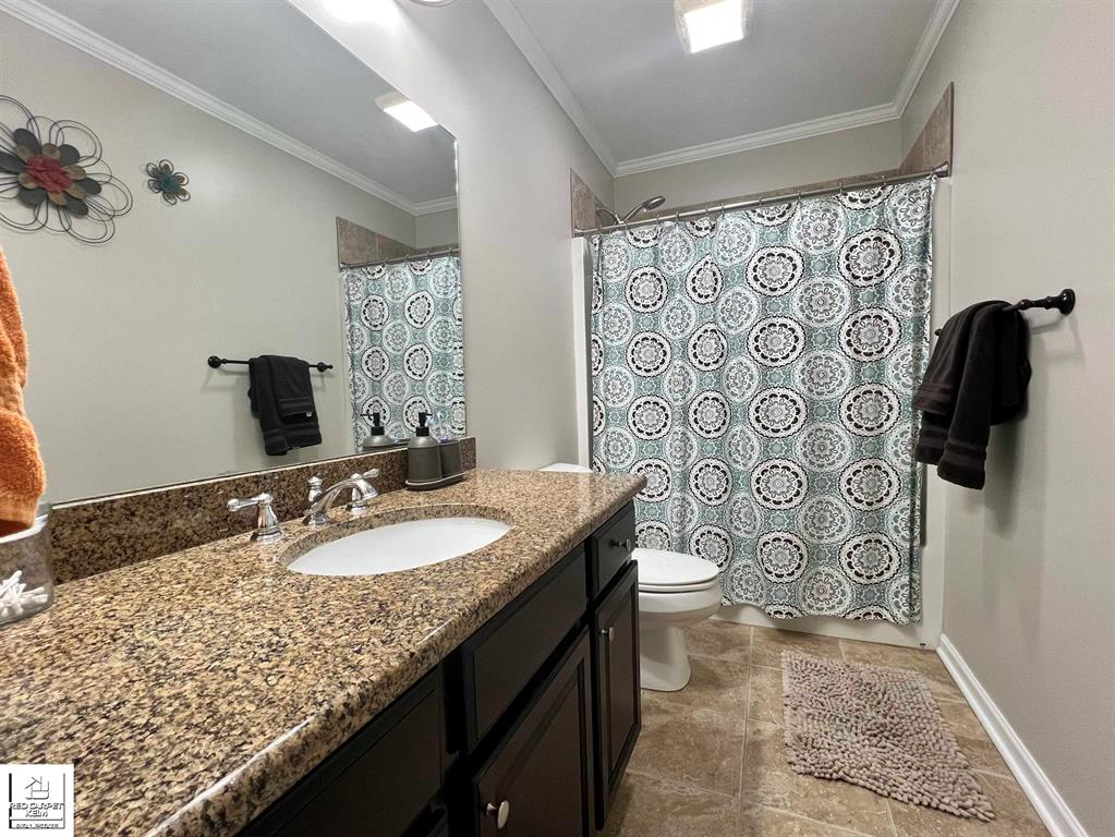 8333 Oak Ridge Drive