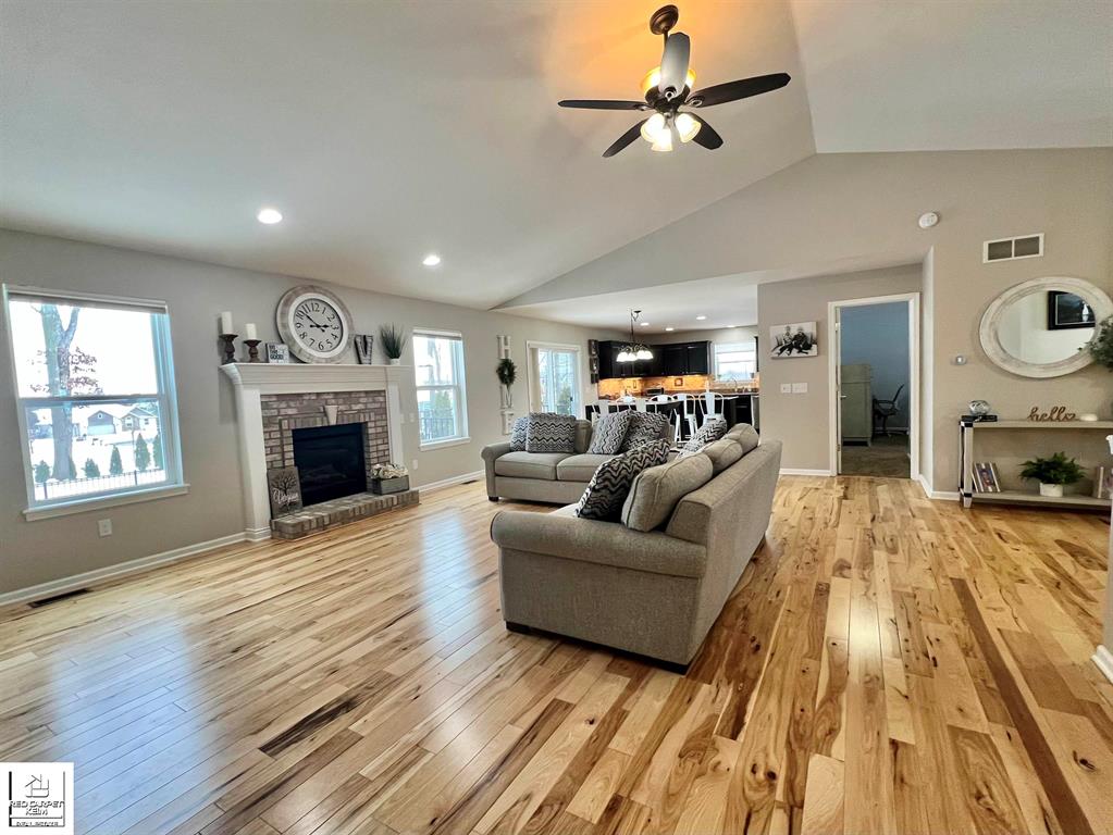 8333 Oak Ridge Drive
