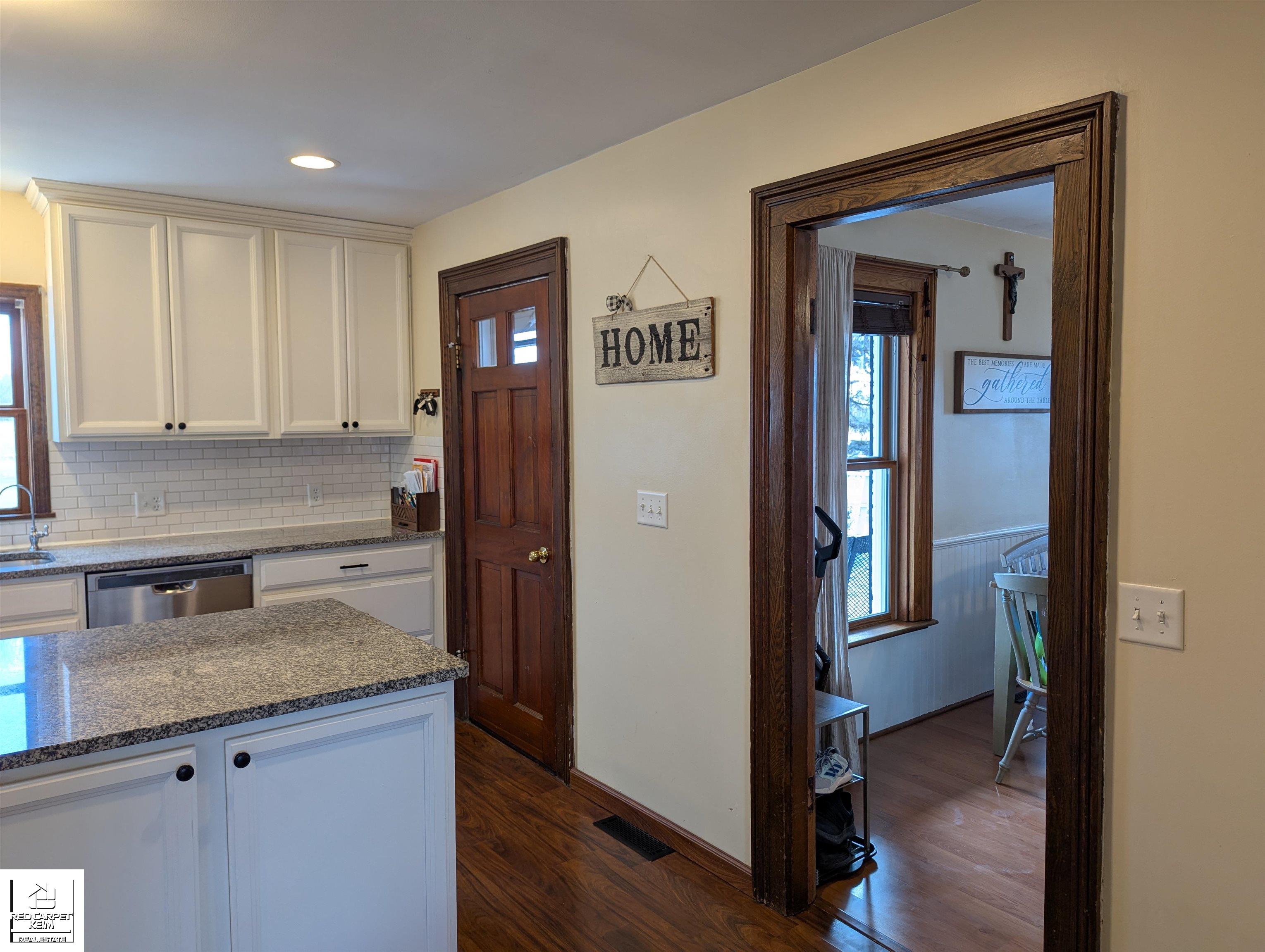 7779 E Mt Hope Highway