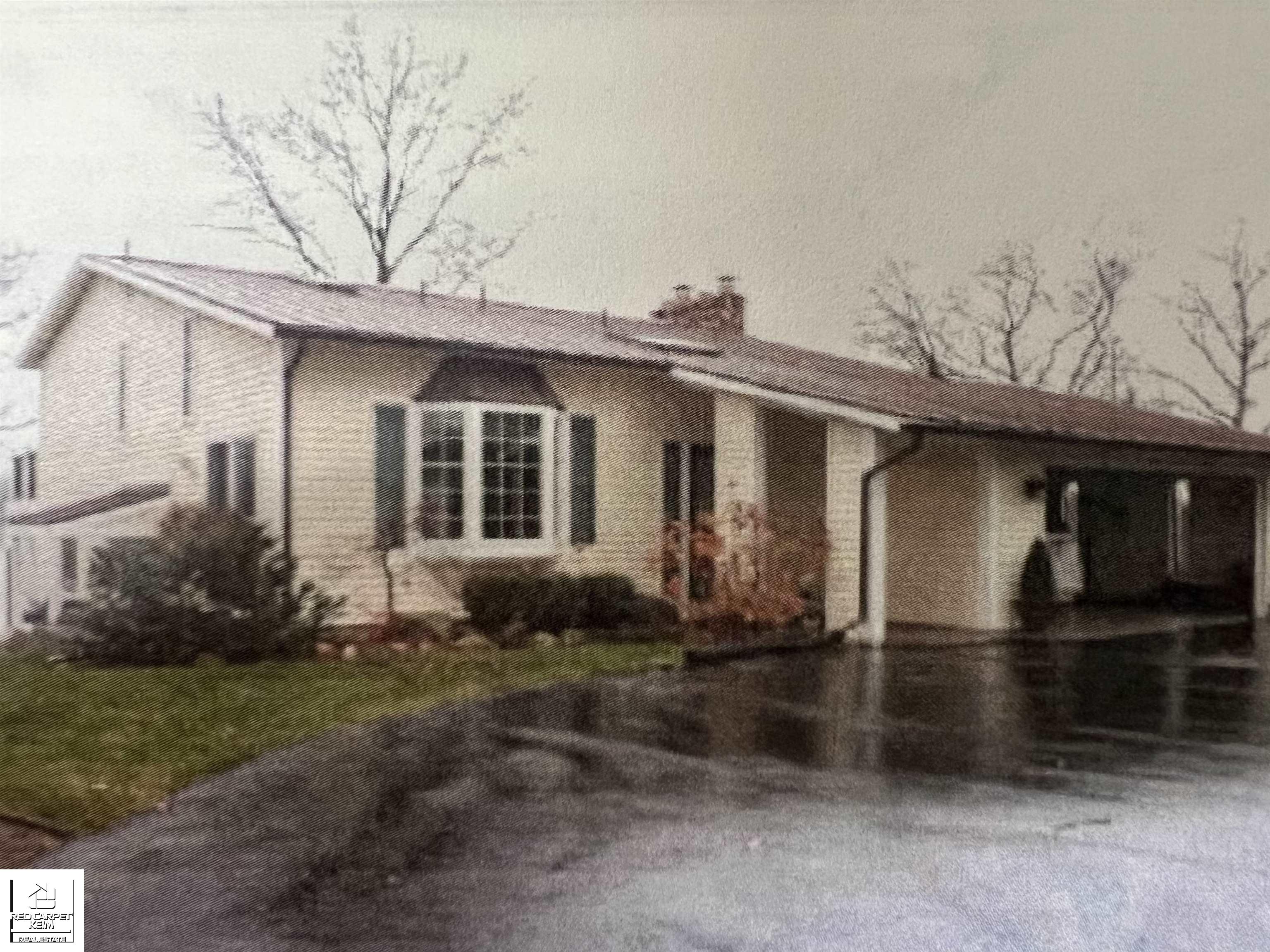 9438 Island Drive