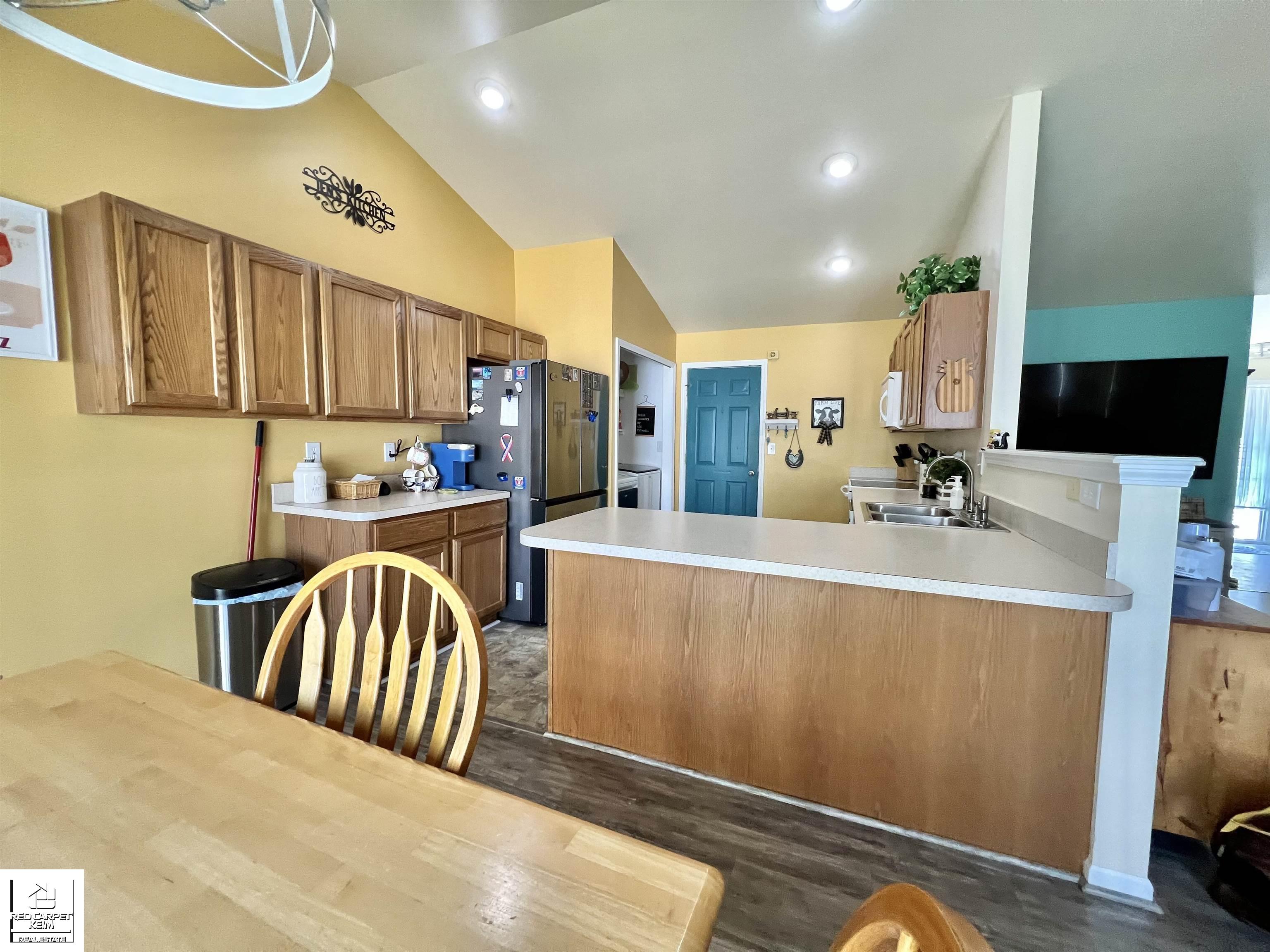 9304 Orchard Court