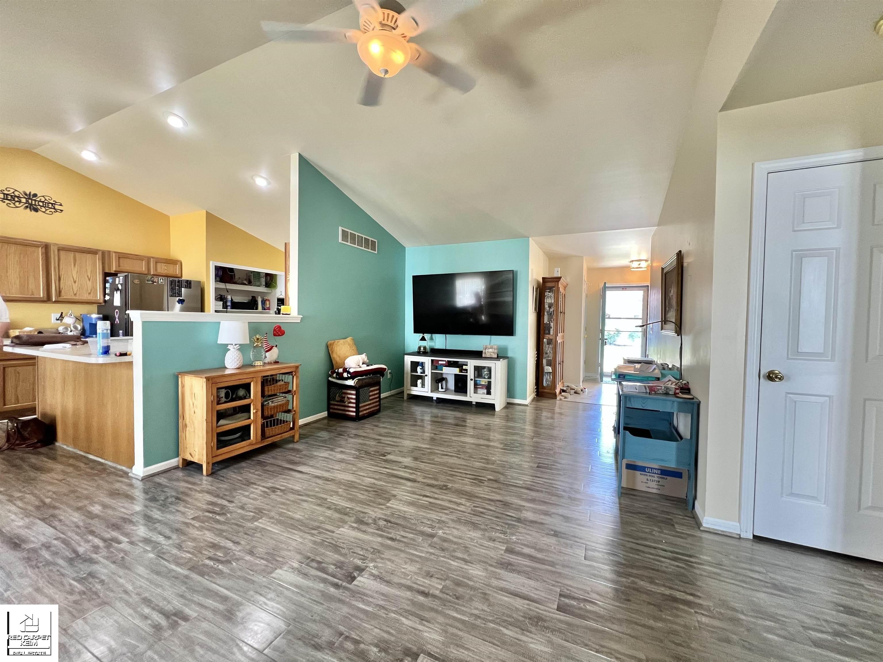 9304 Orchard Court