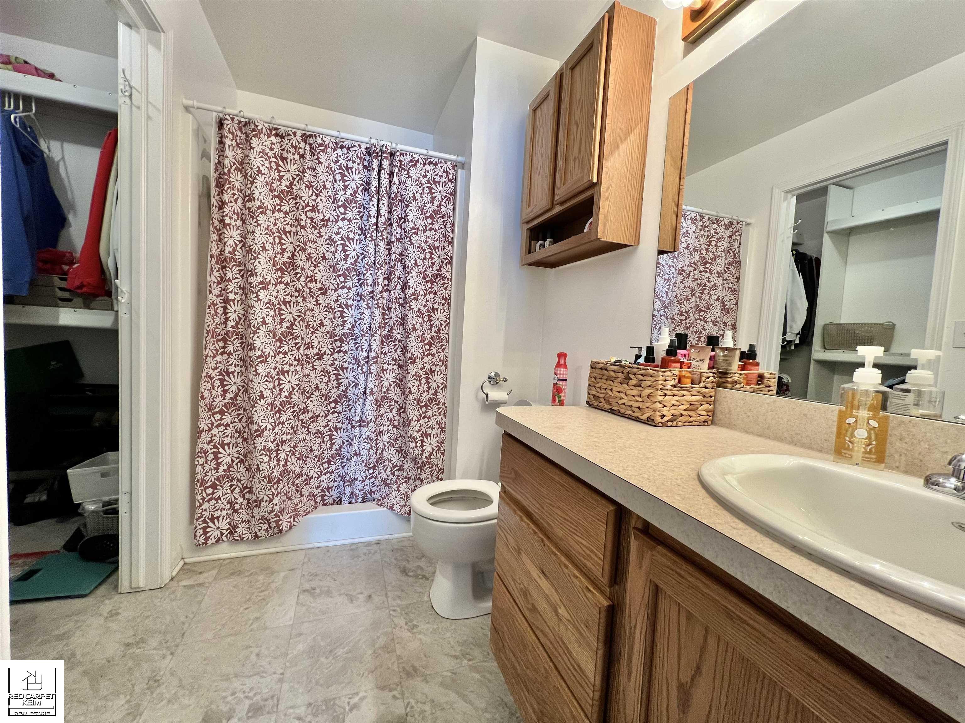 9304 Orchard Court