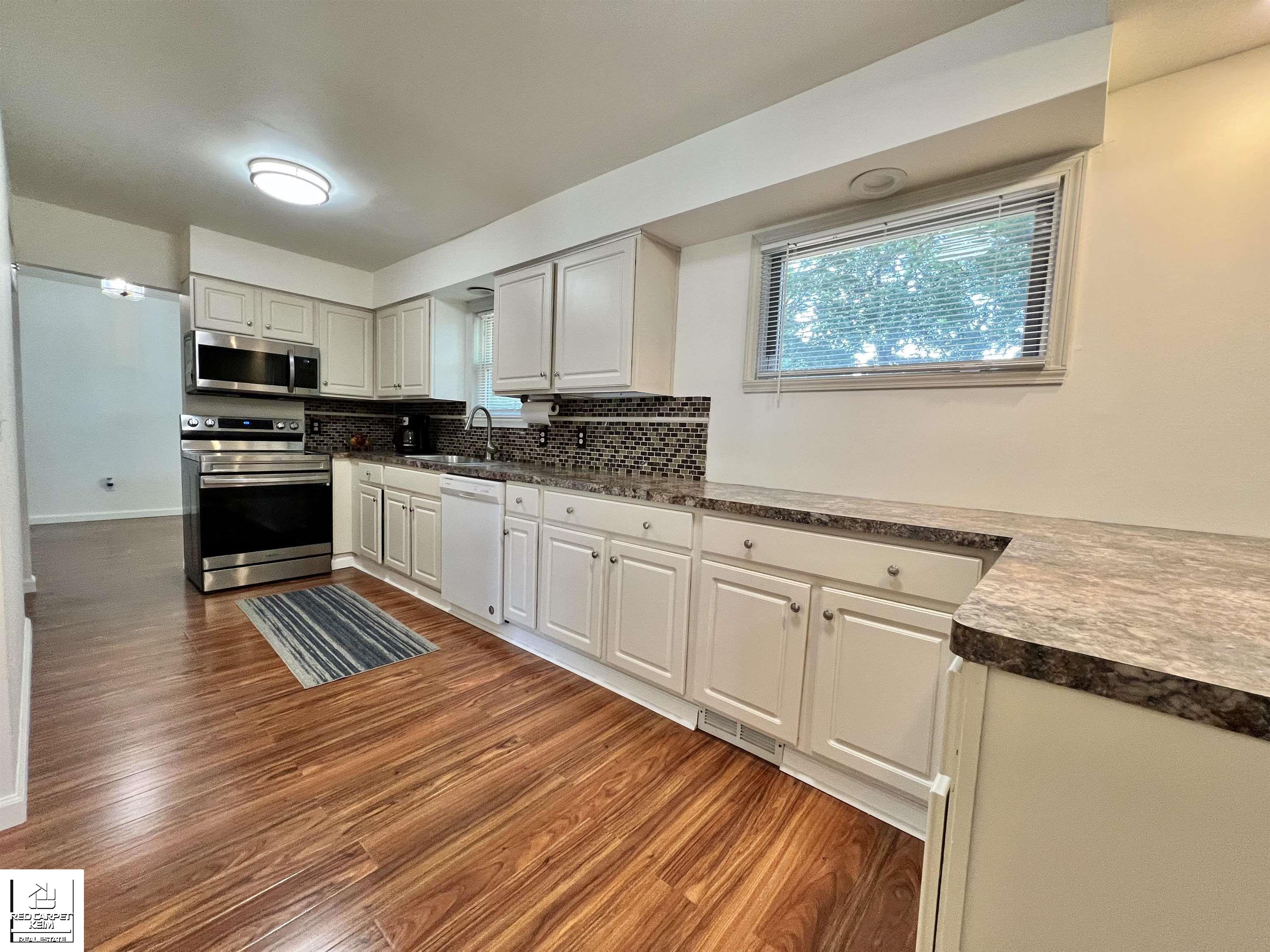 2221 Hermitage Hills Trail
