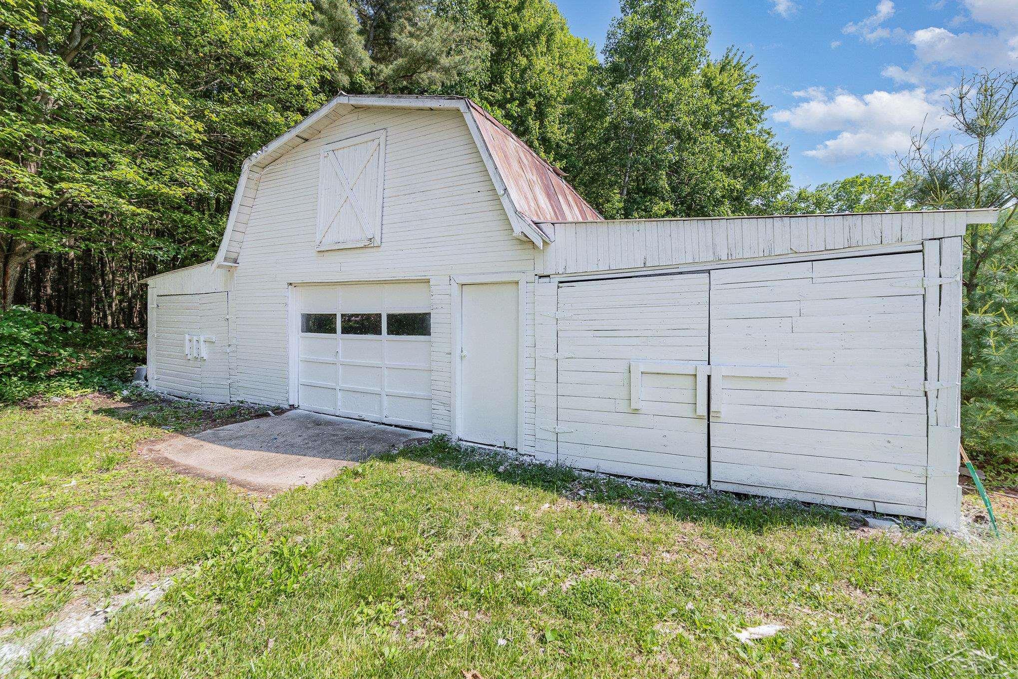 2755 W Burt Road