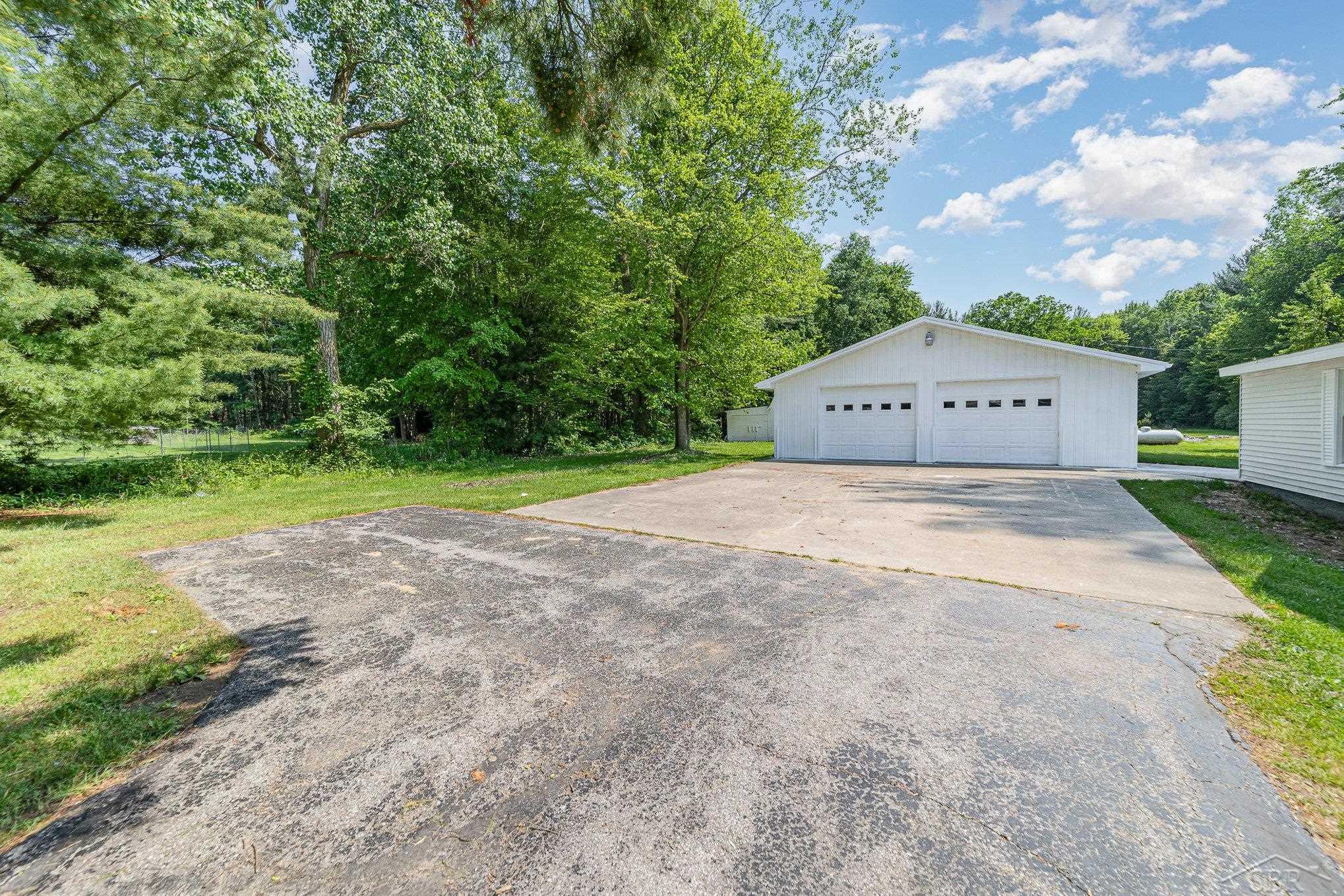 2755 W Burt Road