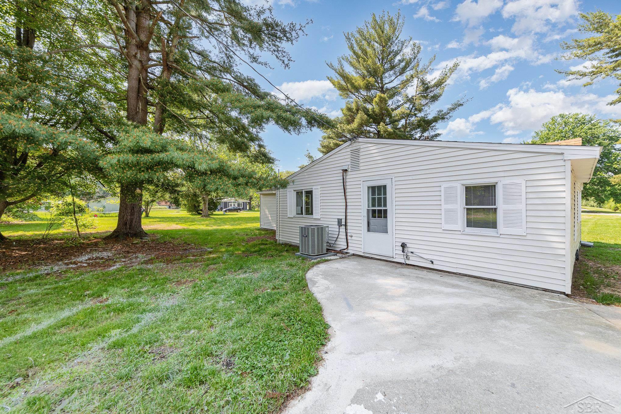 2755 W Burt Road